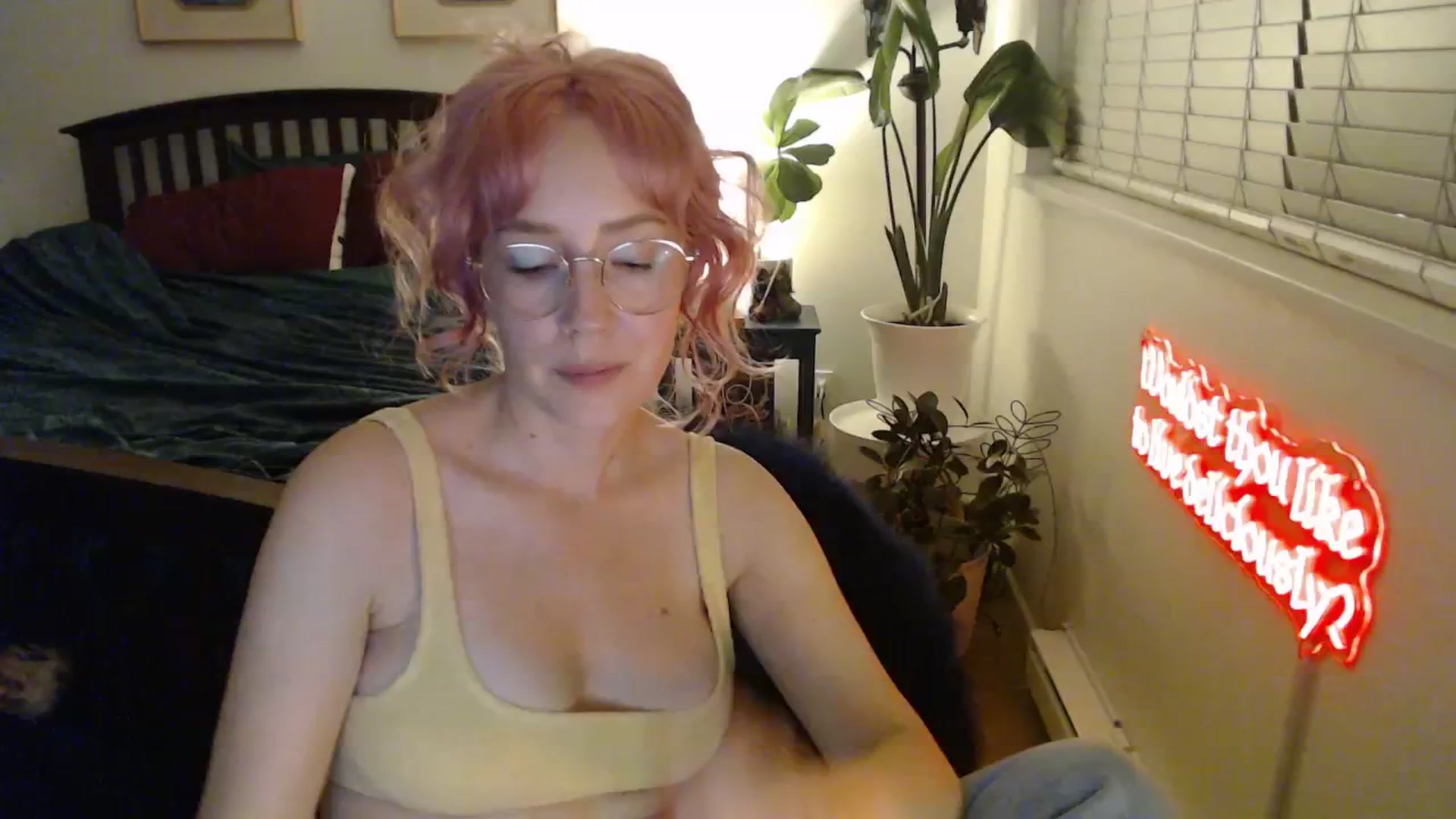 Gallery image thumbnail from NahlaHoney's myfreecams stream on, 01/12/2026, 04:31 image 8 of 20