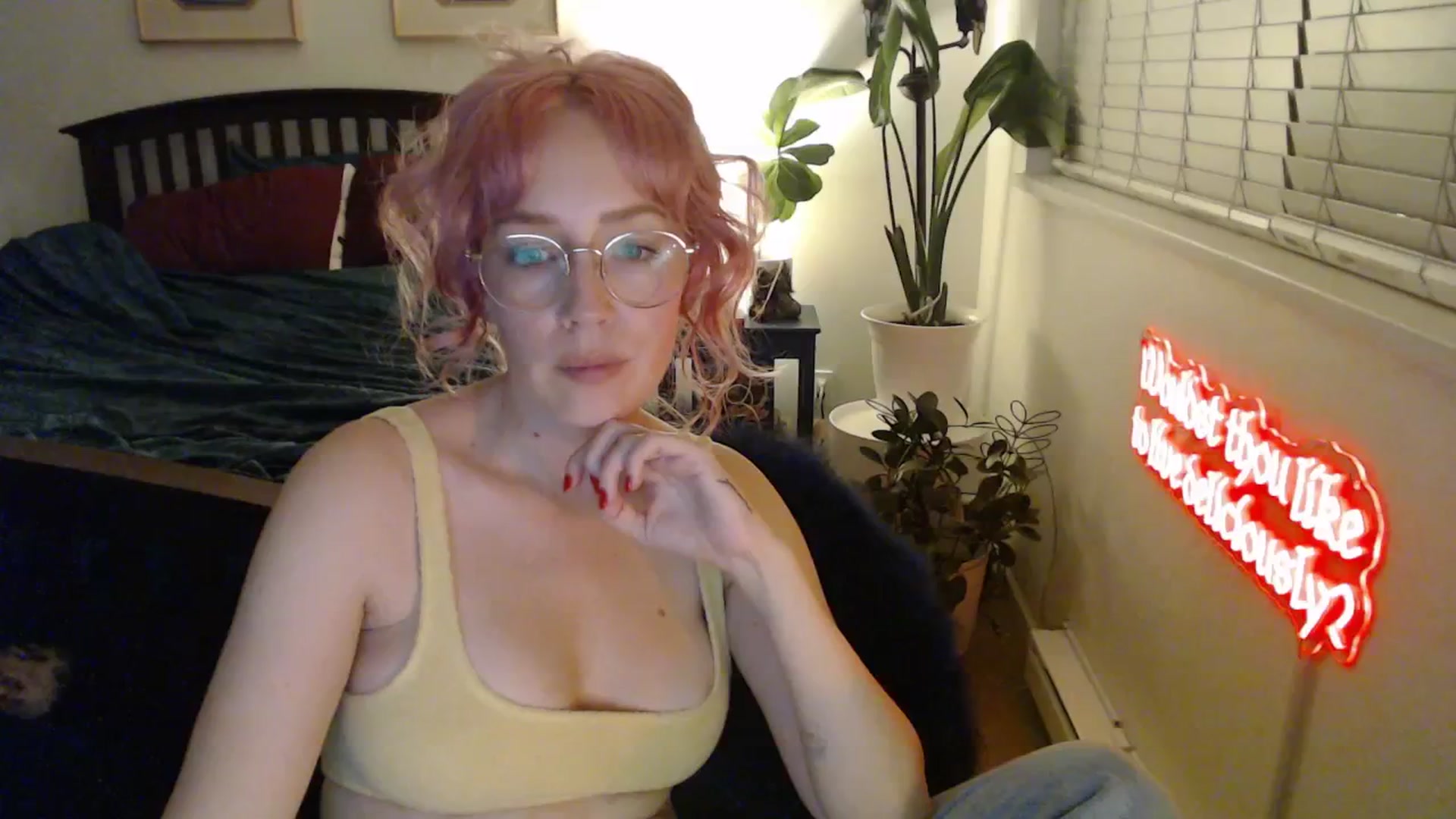 Gallery image thumbnail from NahlaHoney's myfreecams stream on, 01/12/2026, 04:31 image 10 of 20
