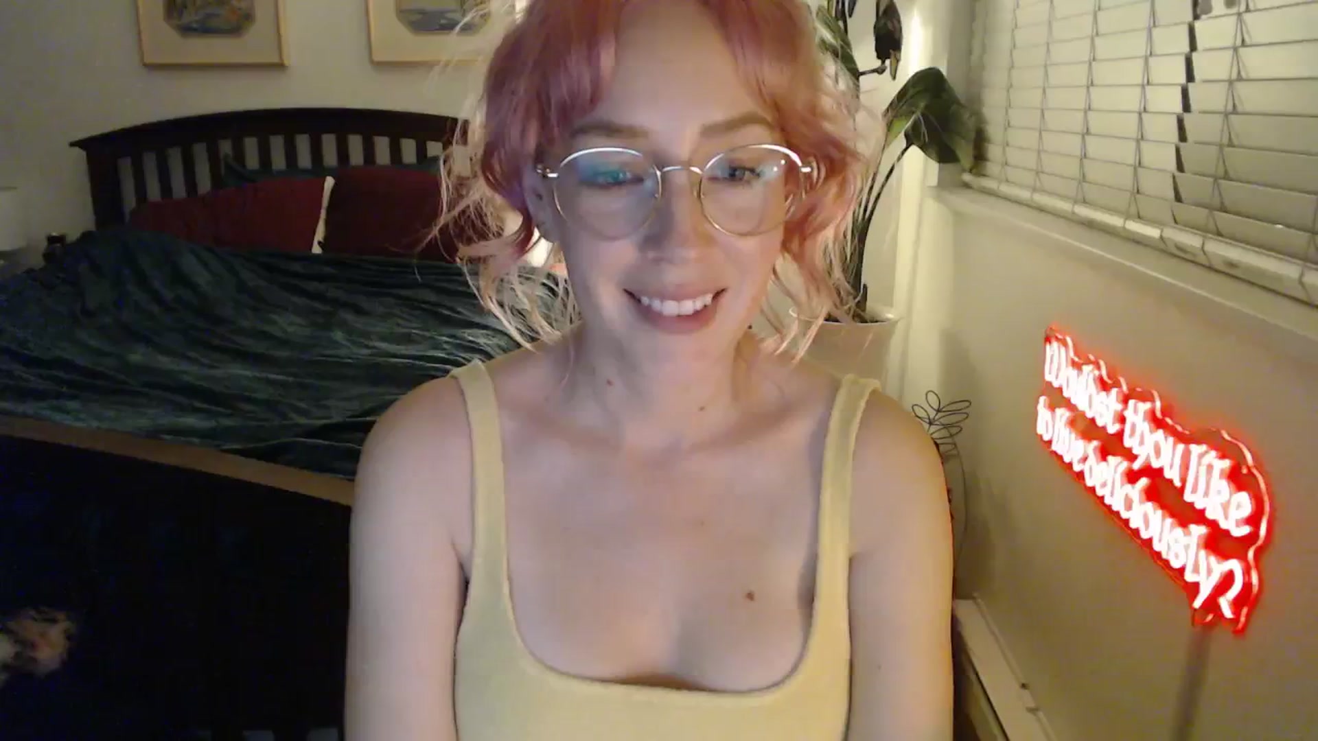 Gallery image thumbnail from NahlaHoney's myfreecams stream on, 01/12/2026, 05:37 image 12 of 20