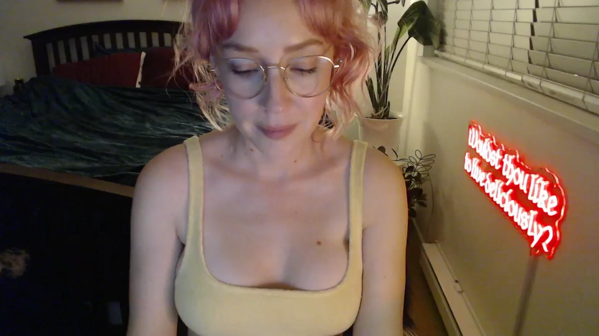 Gallery image thumbnail from NahlaHoney's myfreecams stream on, 01/12/2026, 05:37 image 4 of 20