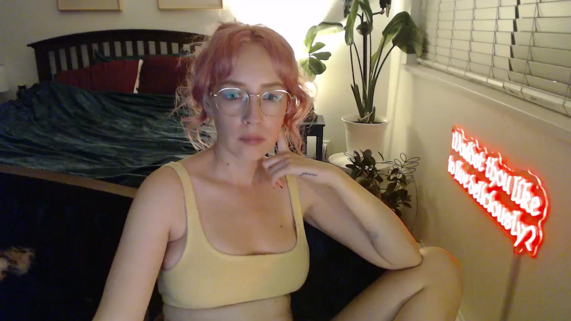 Gallery image thumbnail from NahlaHoney's myfreecams stream on, 01/12/2026, 05:37 image 19 of 20