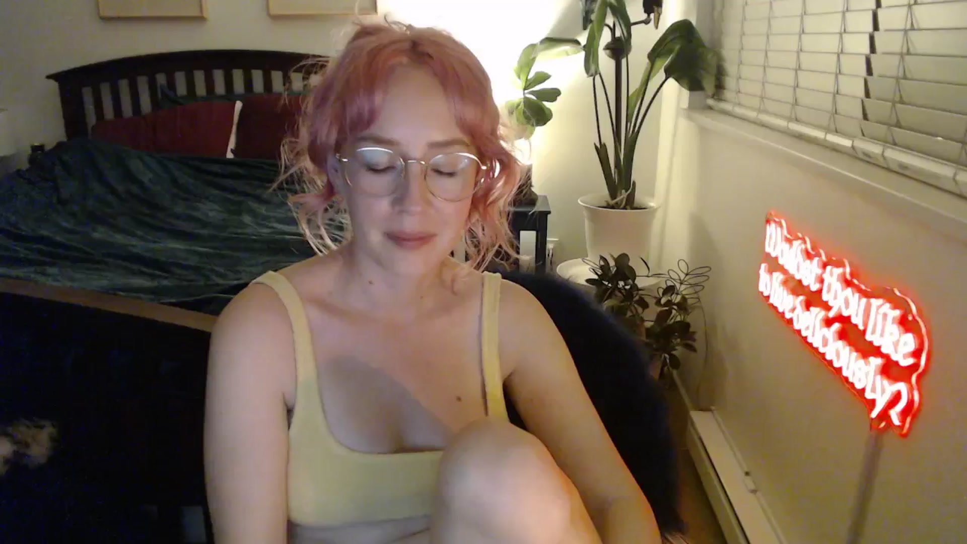 Gallery image thumbnail from NahlaHoney's myfreecams stream on, 01/12/2026, 05:37 image 17 of 20