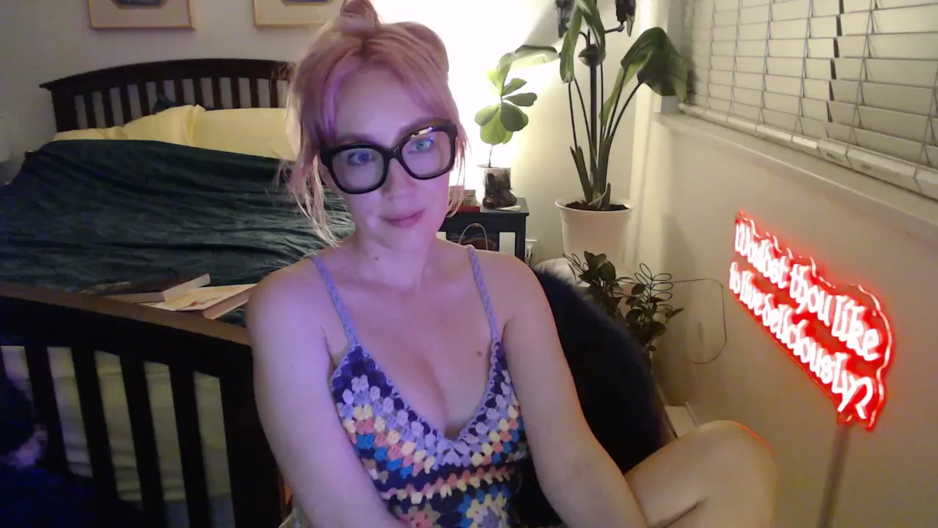 Gallery image thumbnail from NahlaHoney's myfreecams stream on, 01/15/2026, 04:00 image 2 of 20