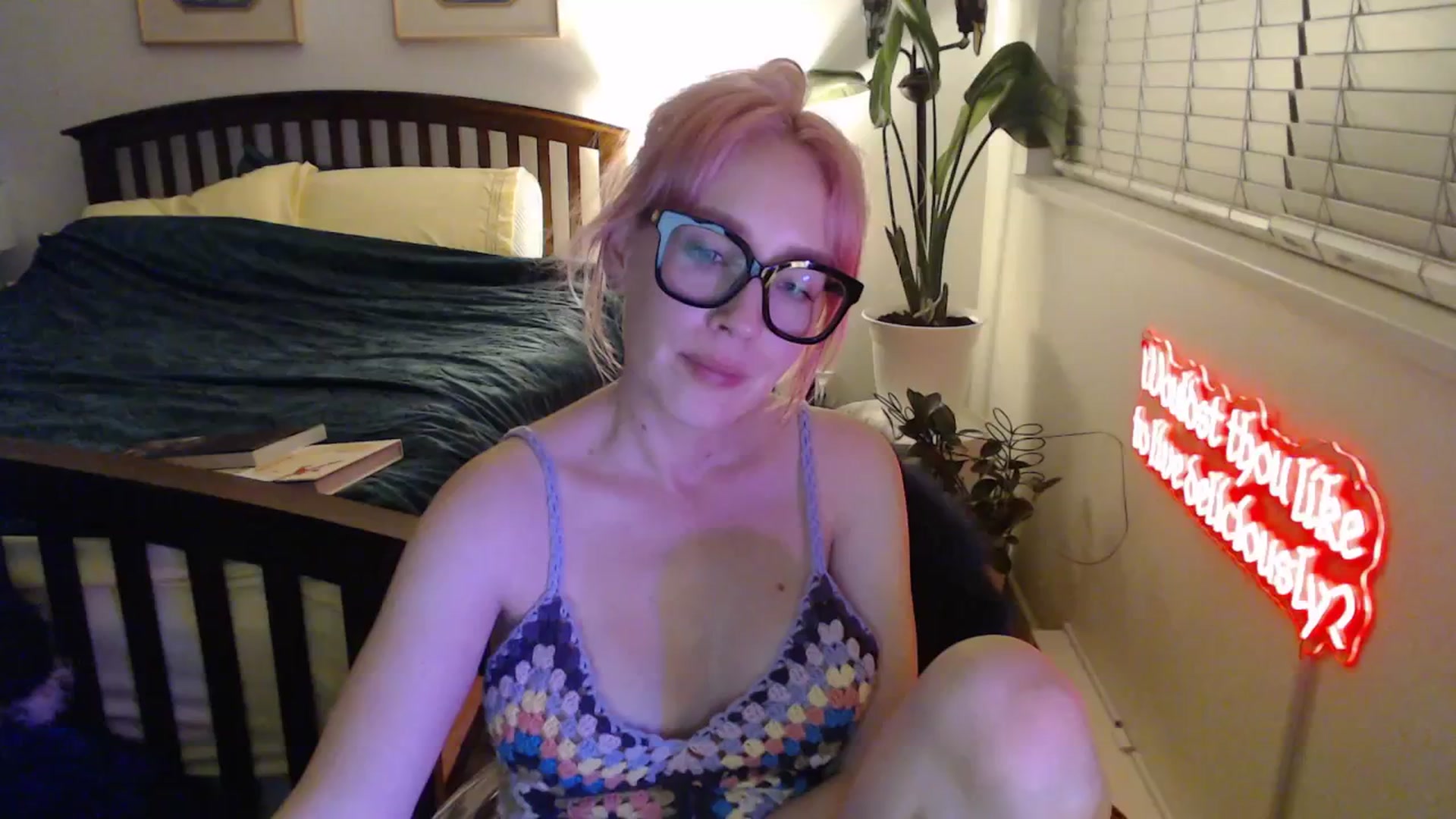 Gallery image thumbnail from NahlaHoney's myfreecams stream on, 01/15/2026, 04:00 image 3 of 20