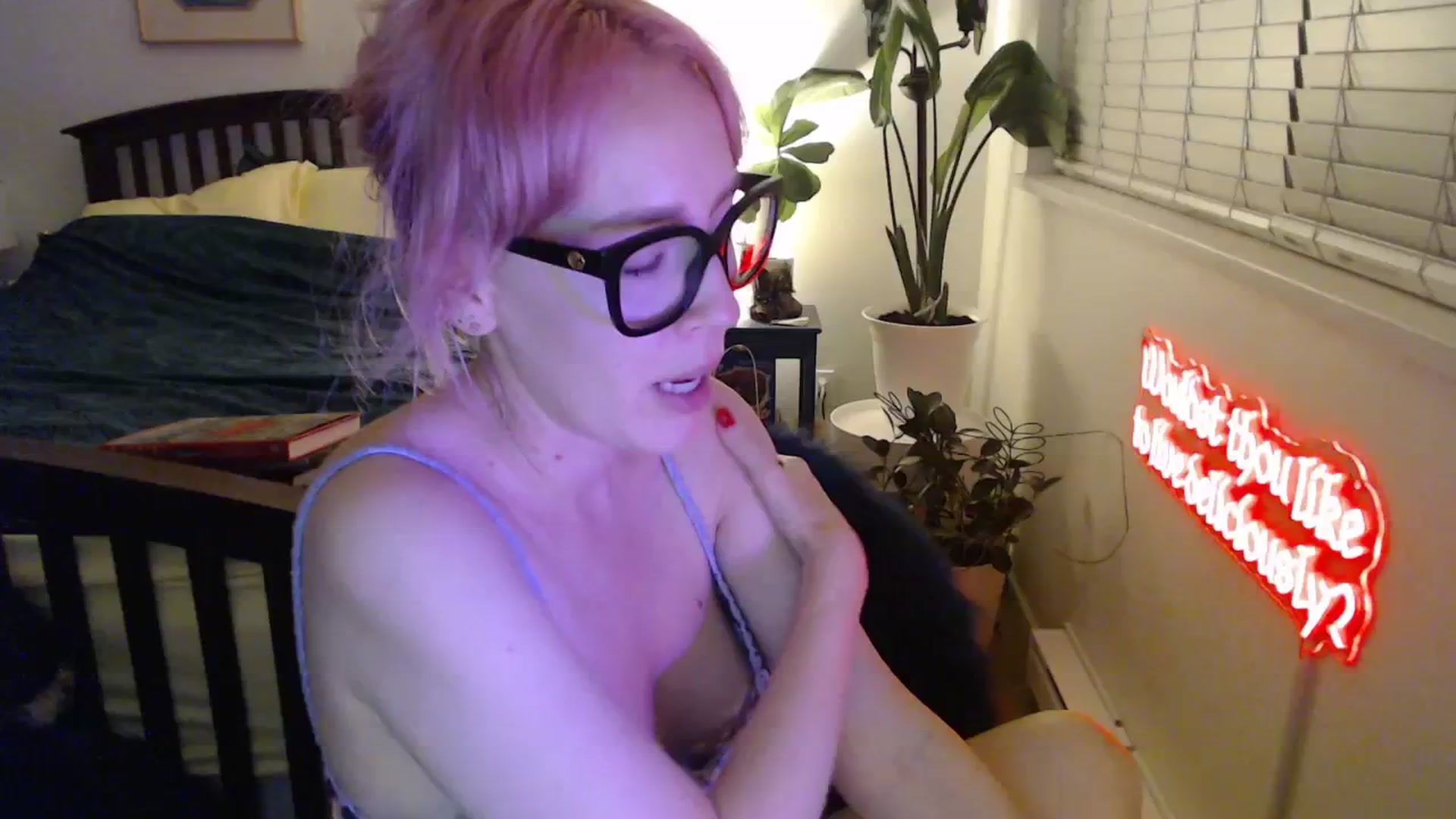Gallery image thumbnail from NahlaHoney's myfreecams stream on, 01/15/2026, 04:00 image 8 of 20
