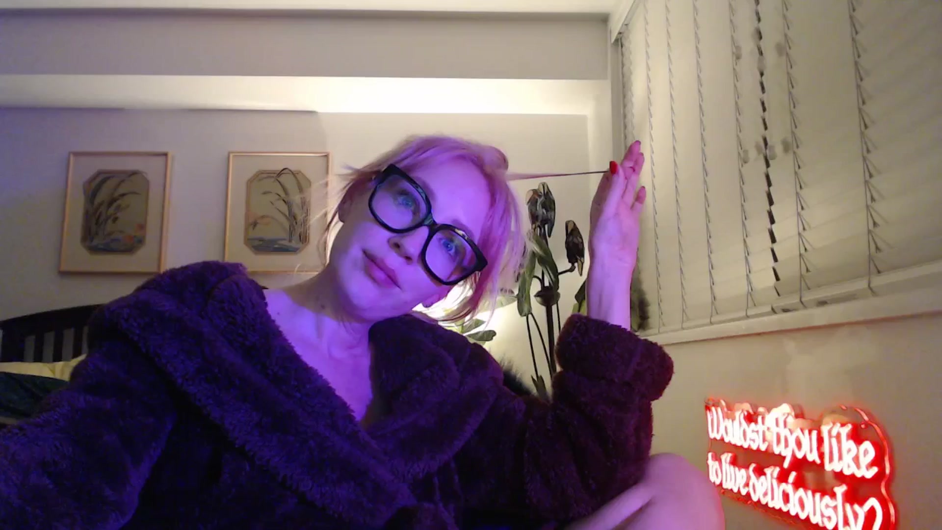 Gallery image thumbnail from NahlaHoney's myfreecams stream on, 01/15/2026, 05:27 image 18 of 20