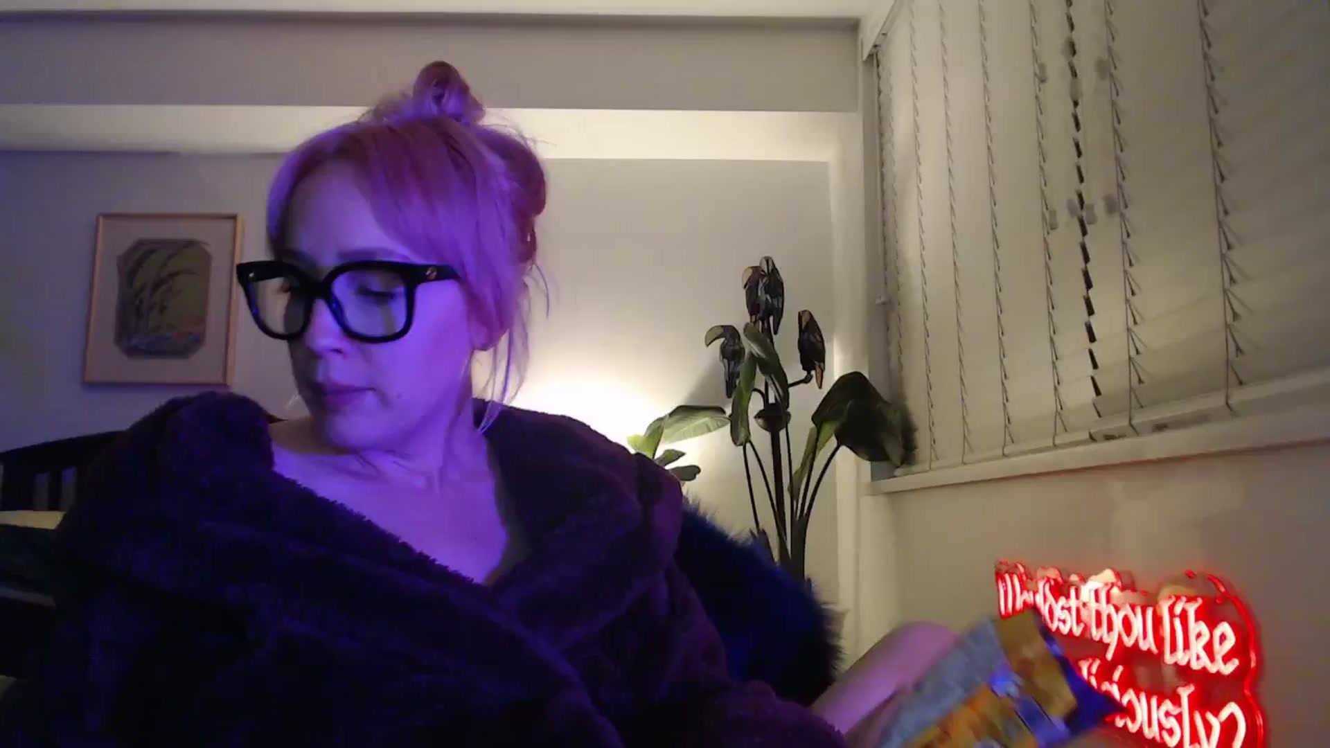 Gallery image thumbnail from NahlaHoney's myfreecams stream on, 01/15/2026, 05:27 image 5 of 20