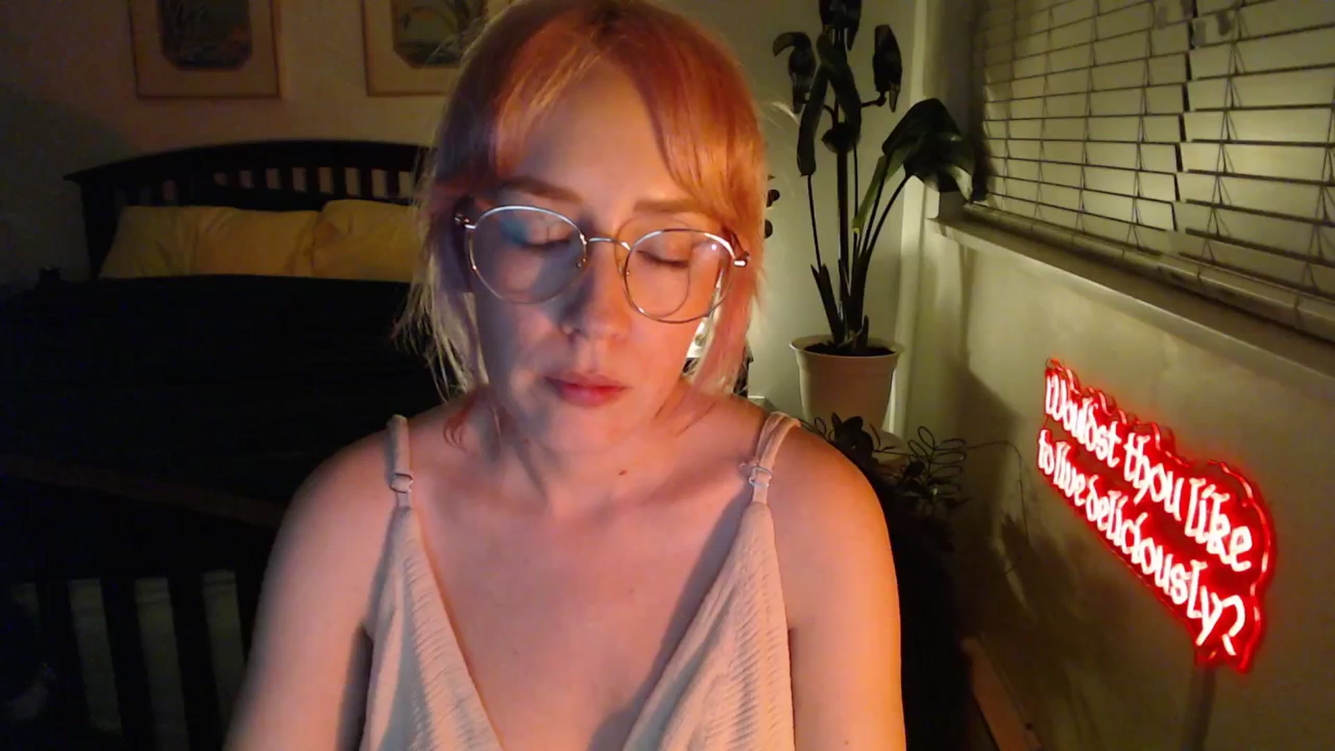 Gallery image thumbnail from NahlaHoney's myfreecams stream on, 01/17/2026, 05:37 image 9 of 20