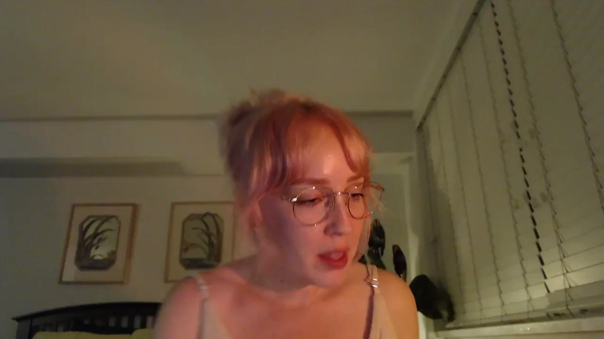 Gallery image thumbnail from NahlaHoney's myfreecams stream on, 01/17/2026, 05:37 image 16 of 20