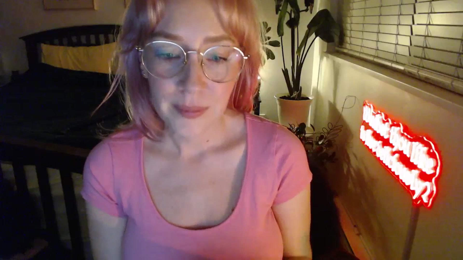 Gallery image thumbnail from NahlaHoney's myfreecams stream on, 01/21/2026, 03:42 image 13 of 20
