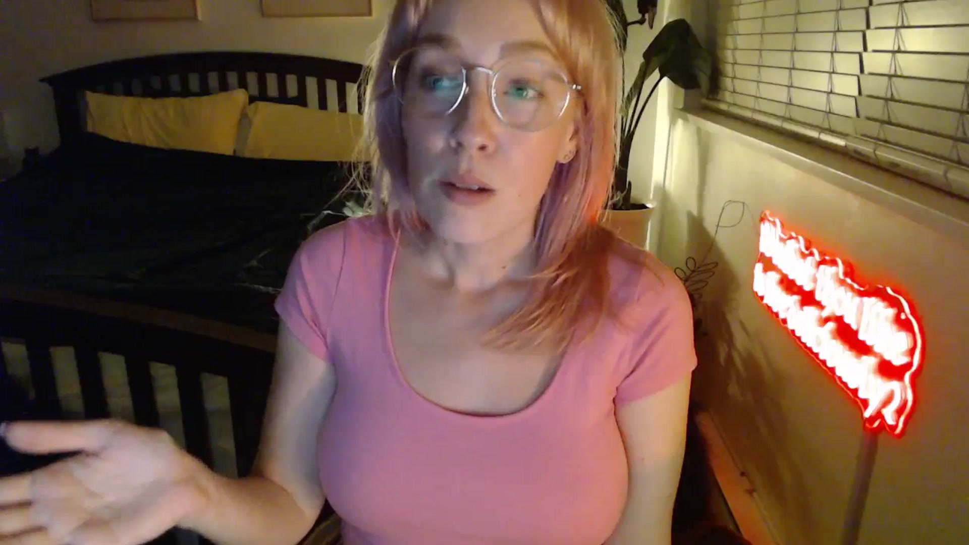 Gallery image thumbnail from NahlaHoney's myfreecams stream on, 01/21/2026, 03:42 image 9 of 20
