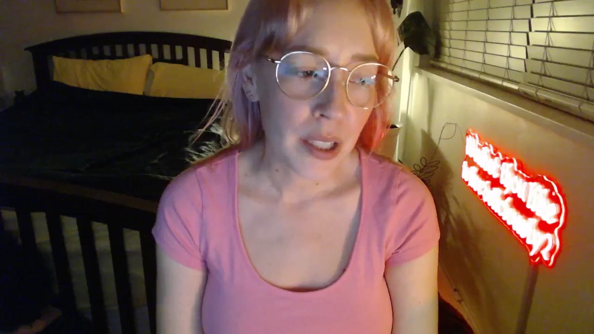 Gallery image thumbnail from NahlaHoney's myfreecams stream on, 01/21/2026, 03:42 image 14 of 20