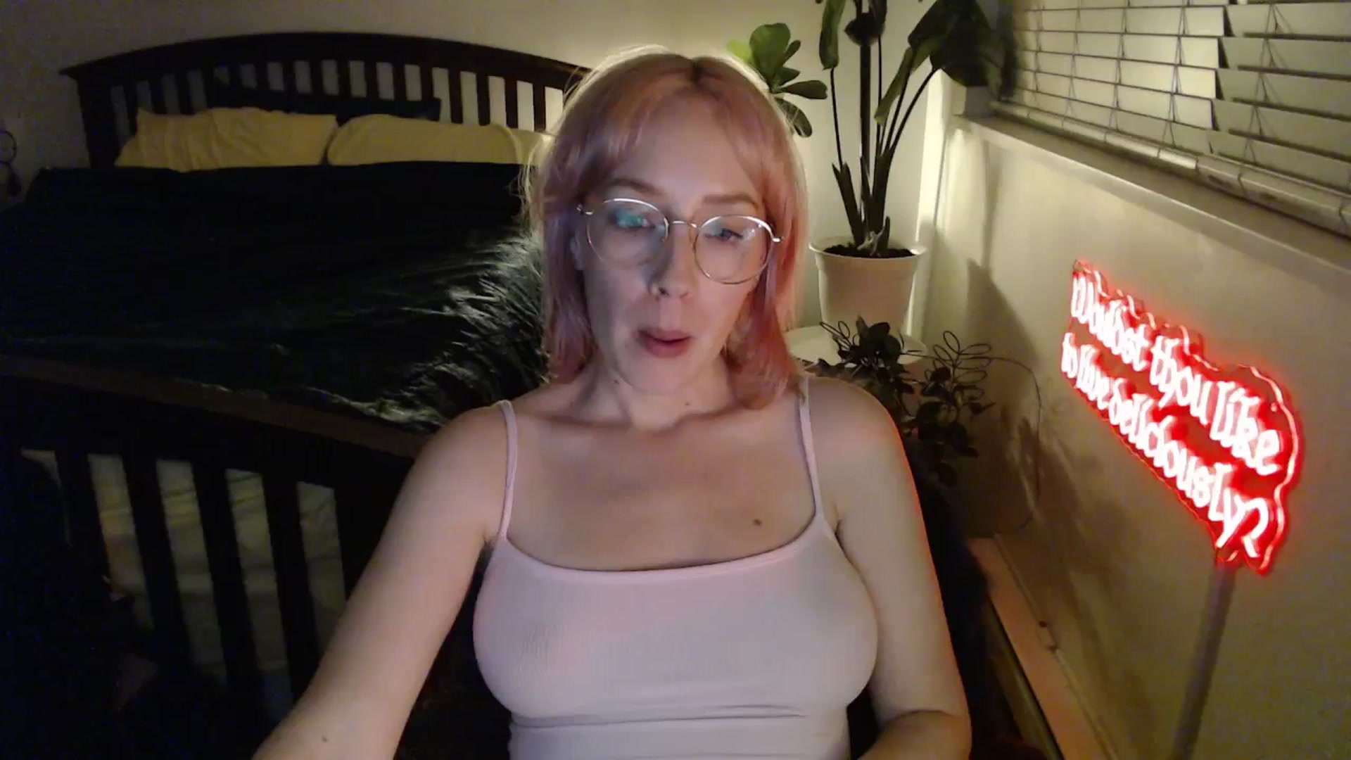Gallery image thumbnail from NahlaHoney's myfreecams stream on, 01/22/2026, 04:34 image 13 of 20