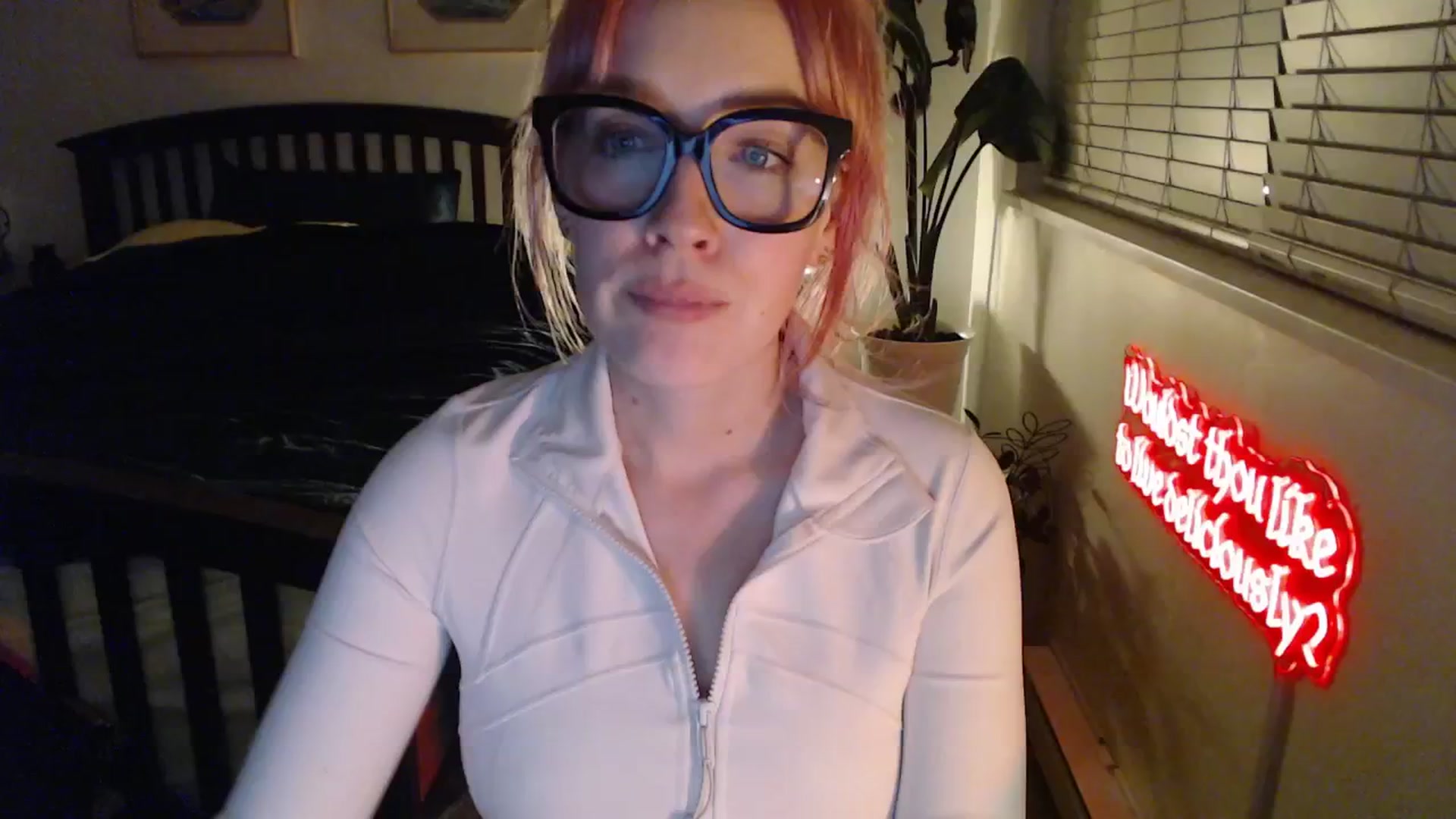 Gallery image thumbnail from NahlaHoney's myfreecams stream on, 01/26/2026, 05:41 image 14 of 20