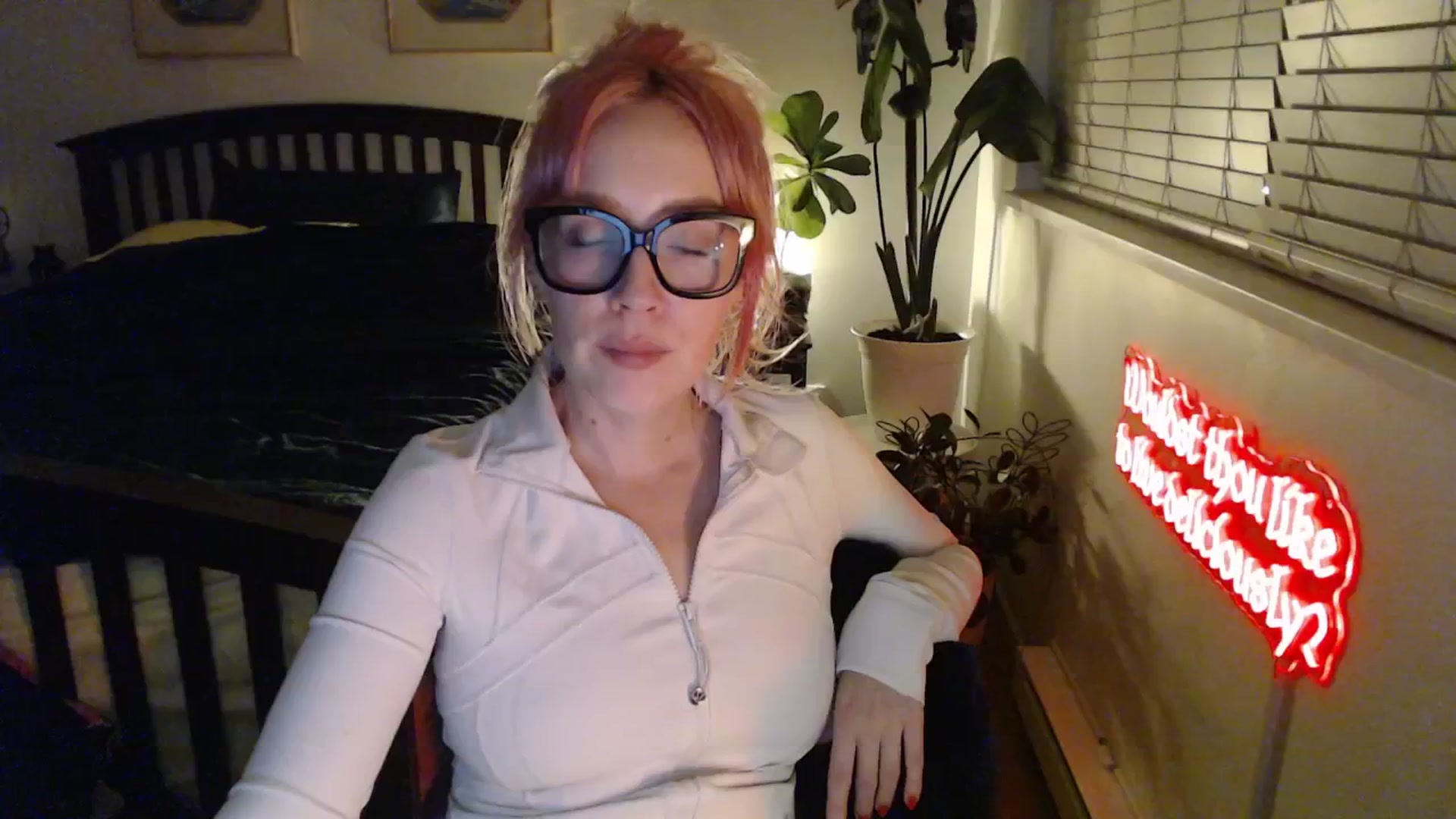 Gallery image thumbnail from NahlaHoney's myfreecams stream on, 01/26/2026, 05:41 image 15 of 20