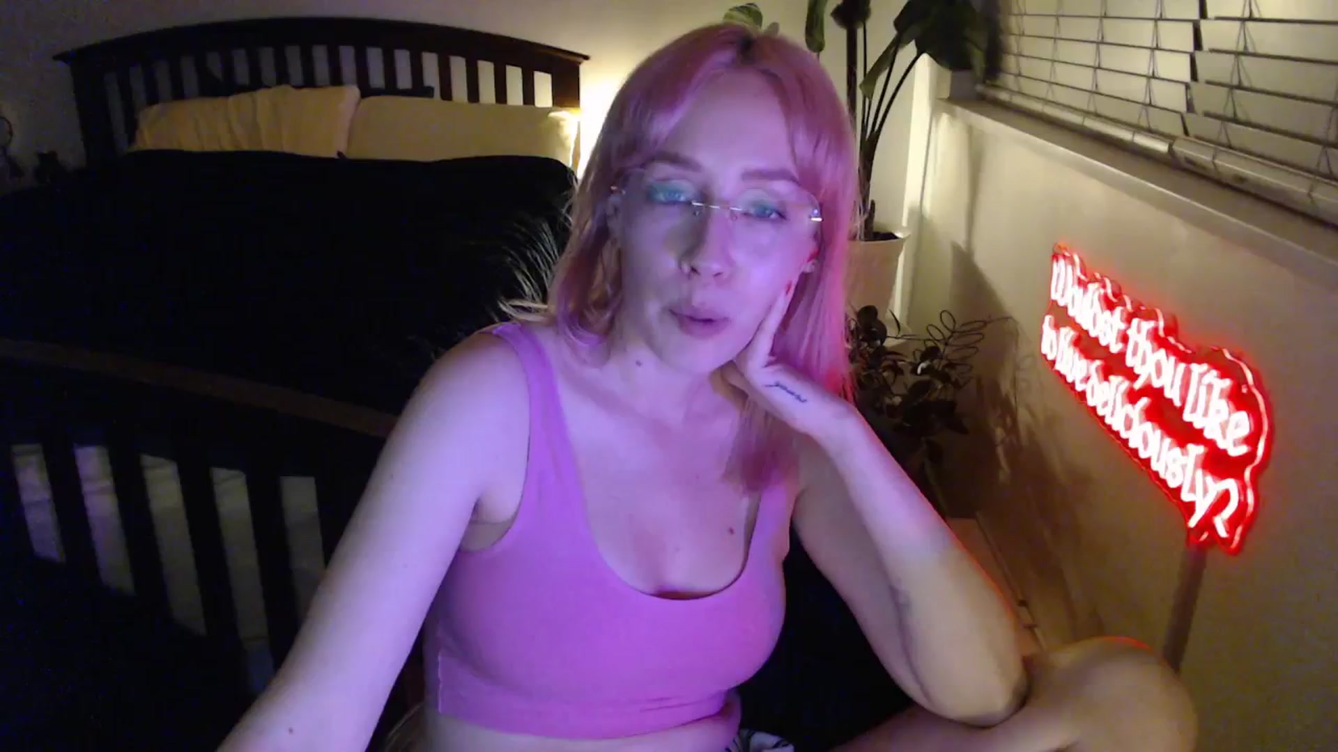 Gallery image thumbnail from NahlaHoney's myfreecams stream on, 01/29/2026, 04:01 image 15 of 20