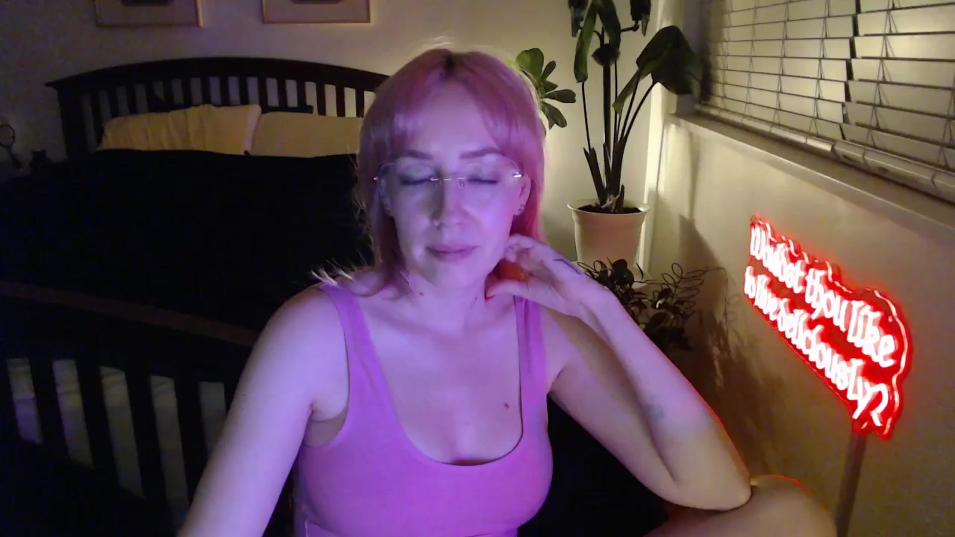 Gallery image thumbnail from NahlaHoney's myfreecams stream on, 01/29/2026, 04:01 image 2 of 20