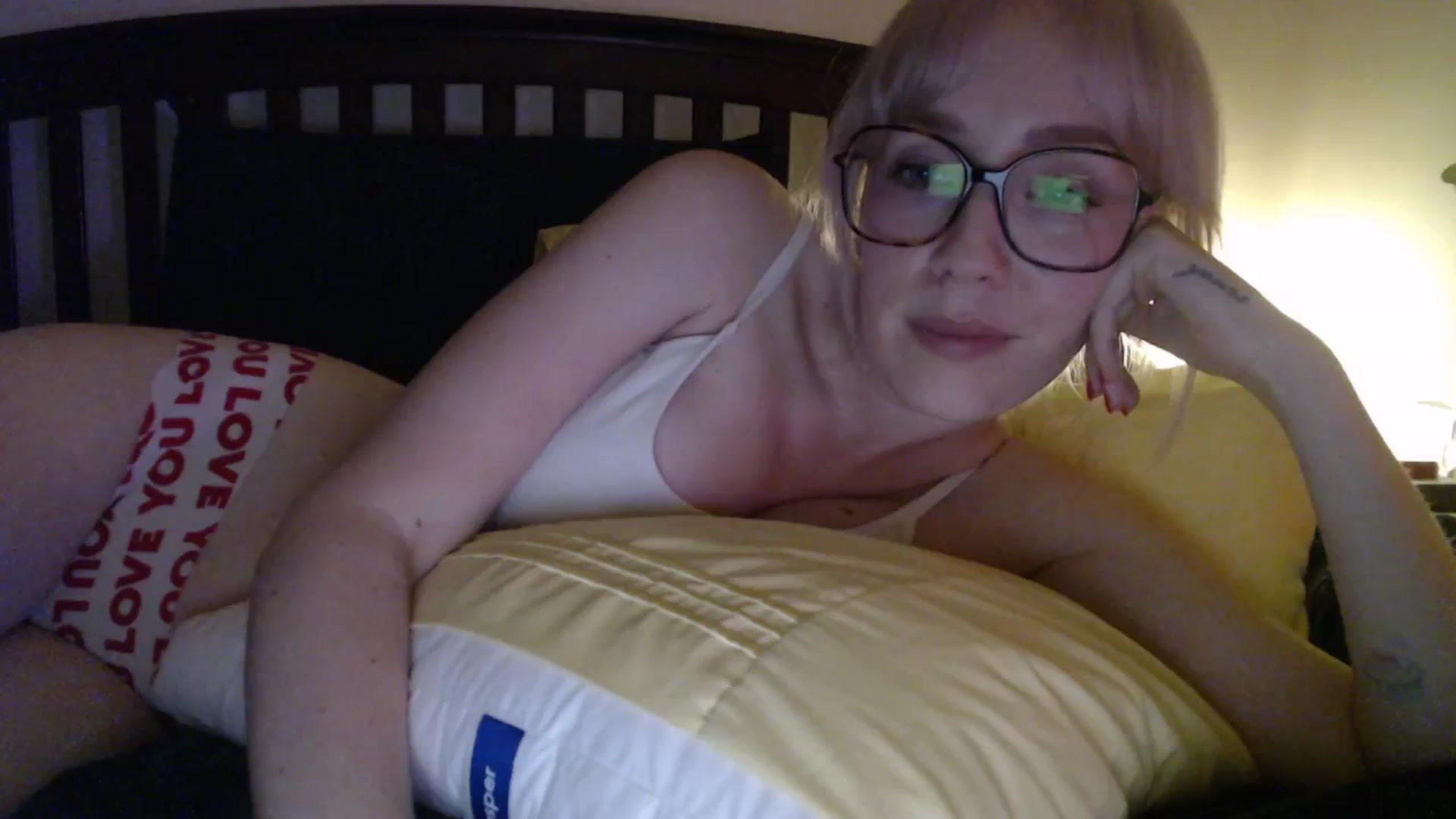 Gallery image thumbnail from NahlaHoney's myfreecams stream on, 02/04/2026, 05:56 image 15 of 20