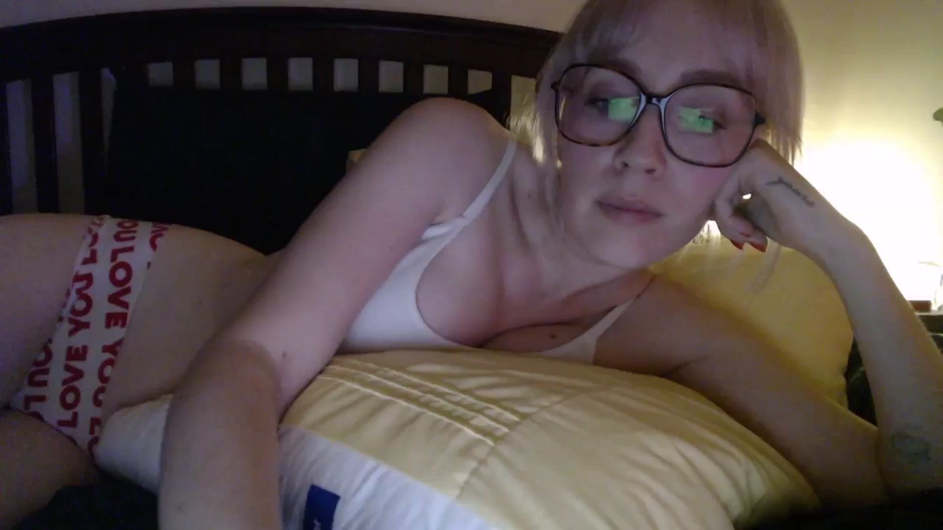 Gallery image thumbnail from NahlaHoney's myfreecams stream on, 02/04/2026, 05:56 image 13 of 20
