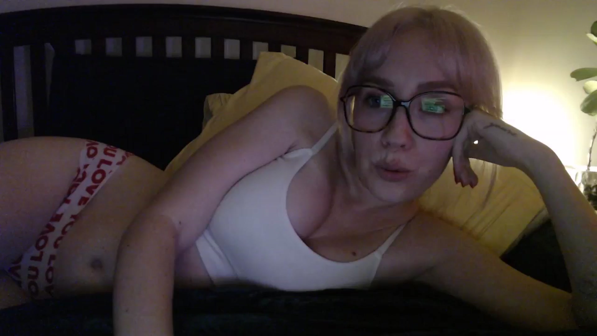 Gallery image thumbnail from NahlaHoney's myfreecams stream on, 02/04/2026, 05:56 image 7 of 20