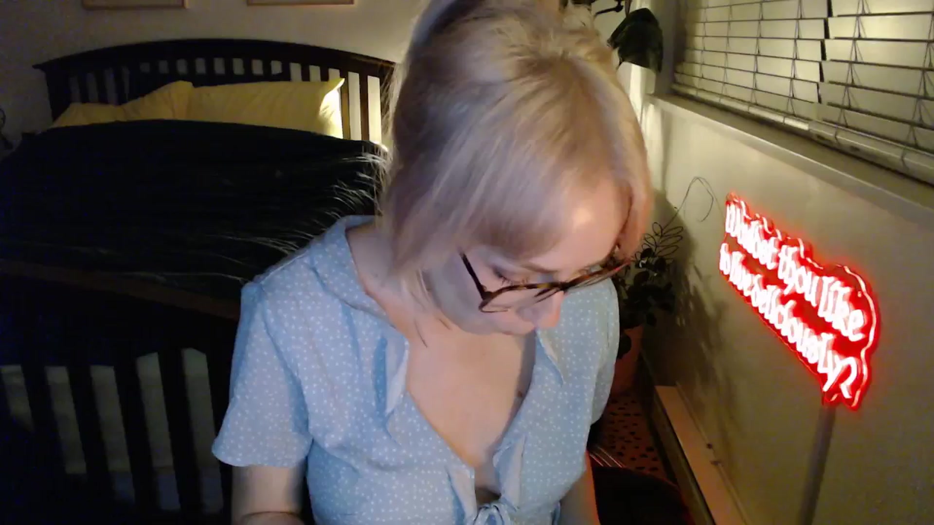 Gallery image thumbnail from NahlaHoney's myfreecams stream on, 02/05/2026, 04:48 image 7 of 20
