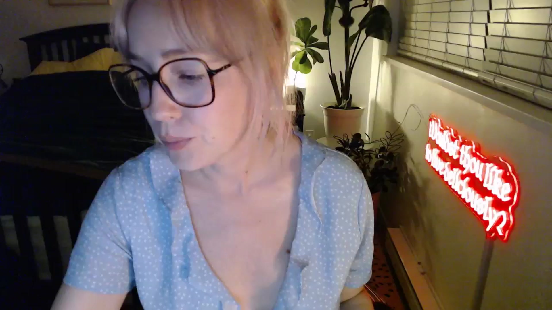 Gallery image thumbnail from NahlaHoney's myfreecams stream on, 02/05/2026, 04:48 image 10 of 20