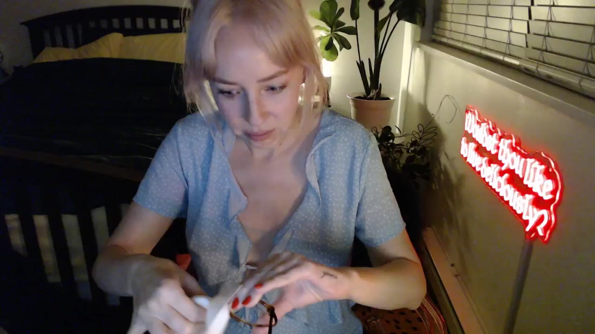 Gallery image thumbnail from NahlaHoney's myfreecams stream on, 02/05/2026, 05:48 image 7 of 20