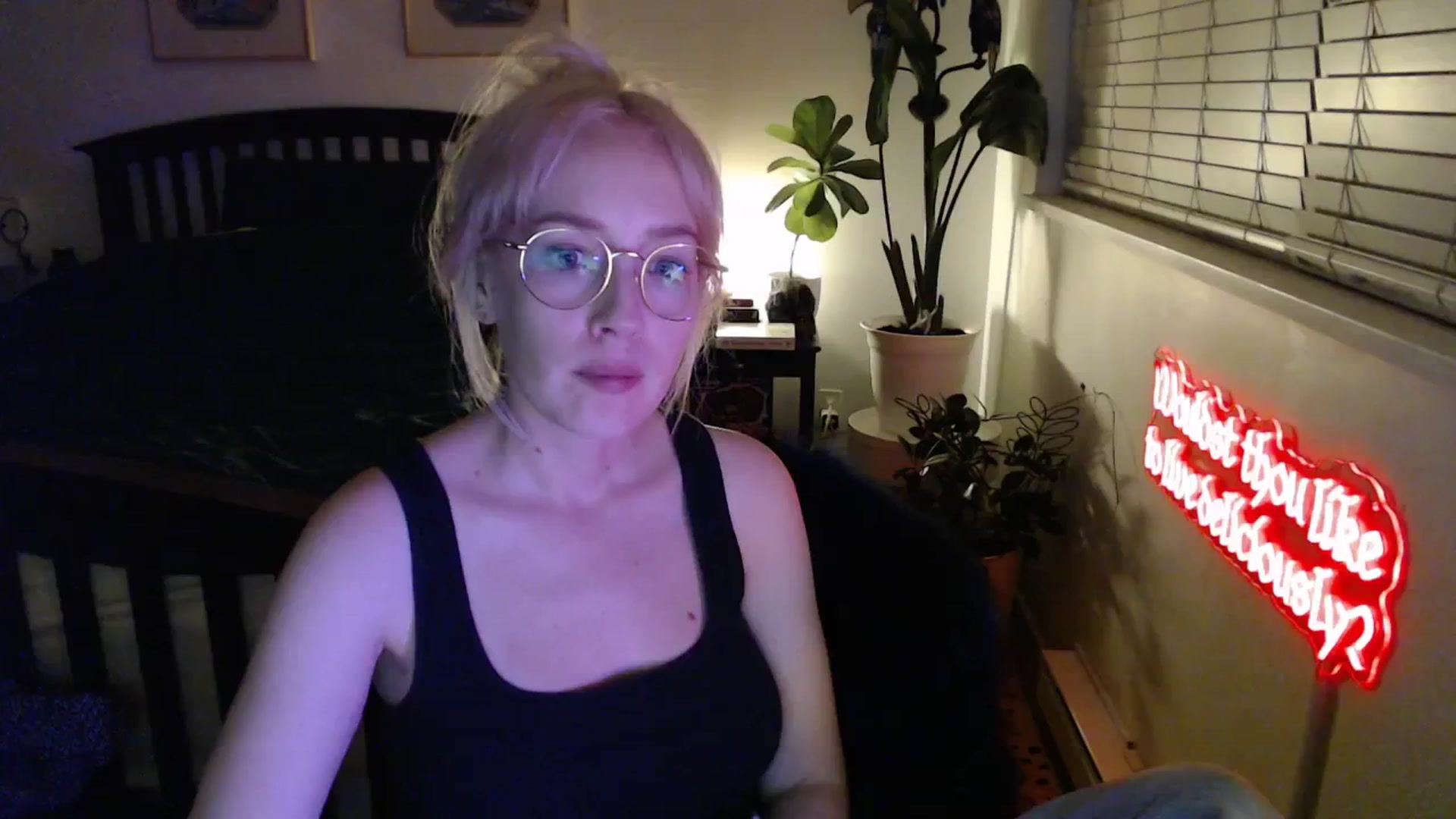 Gallery image thumbnail from NahlaHoney's myfreecams stream on, 02/06/2026, 03:38 image 10 of 20