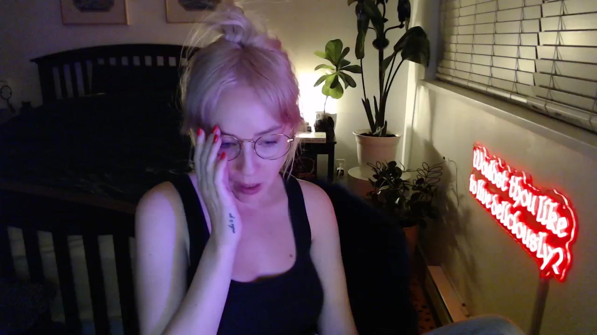 Gallery image thumbnail from NahlaHoney's myfreecams stream on, 02/06/2026, 03:38 image 12 of 20