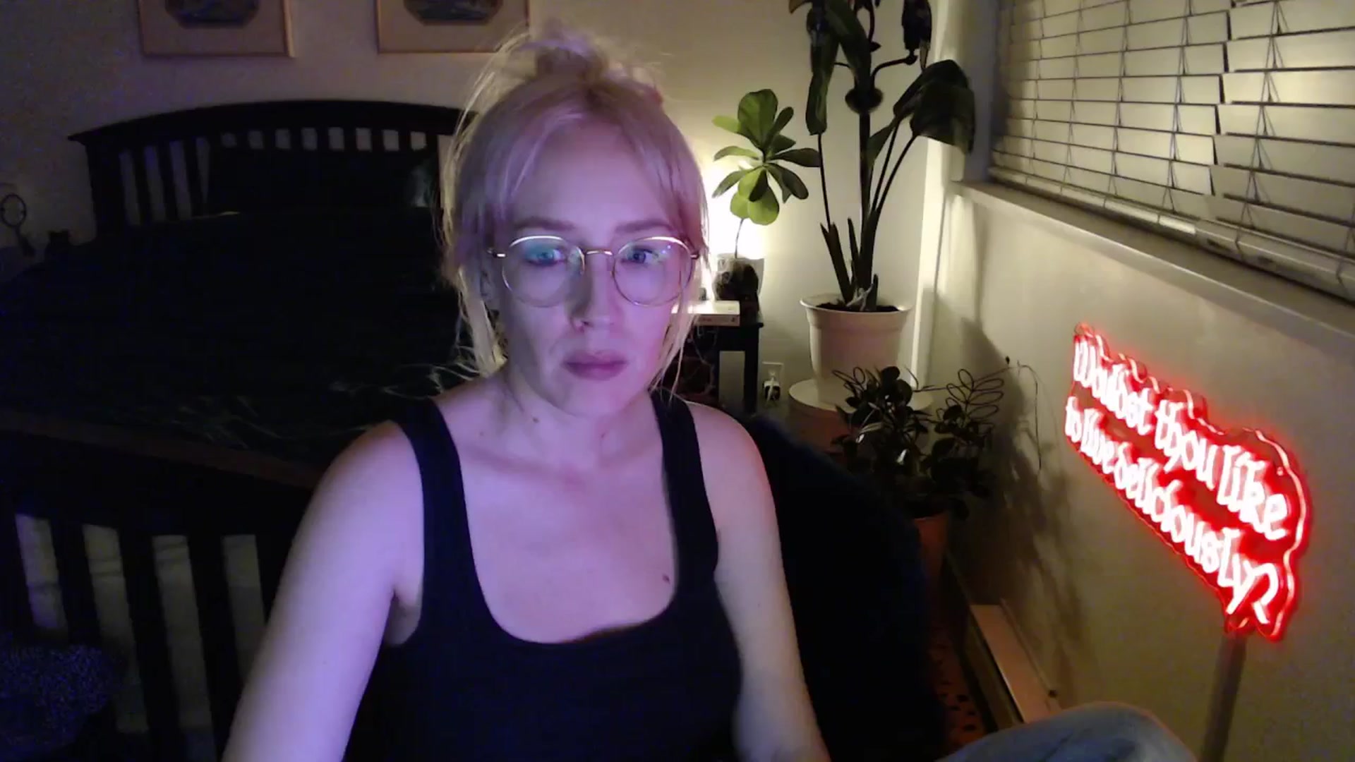 Gallery image thumbnail from NahlaHoney's myfreecams stream on, 02/06/2026, 03:38 image 8 of 20