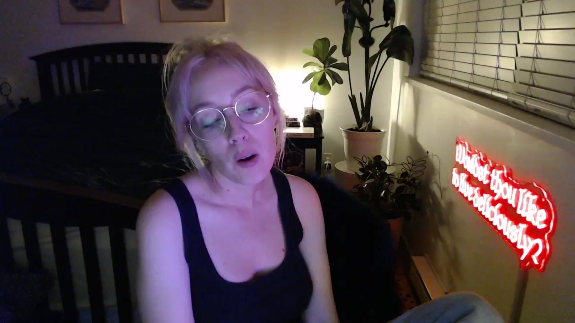 Gallery image thumbnail from NahlaHoney's myfreecams stream on, 02/06/2026, 03:38 image 16 of 20