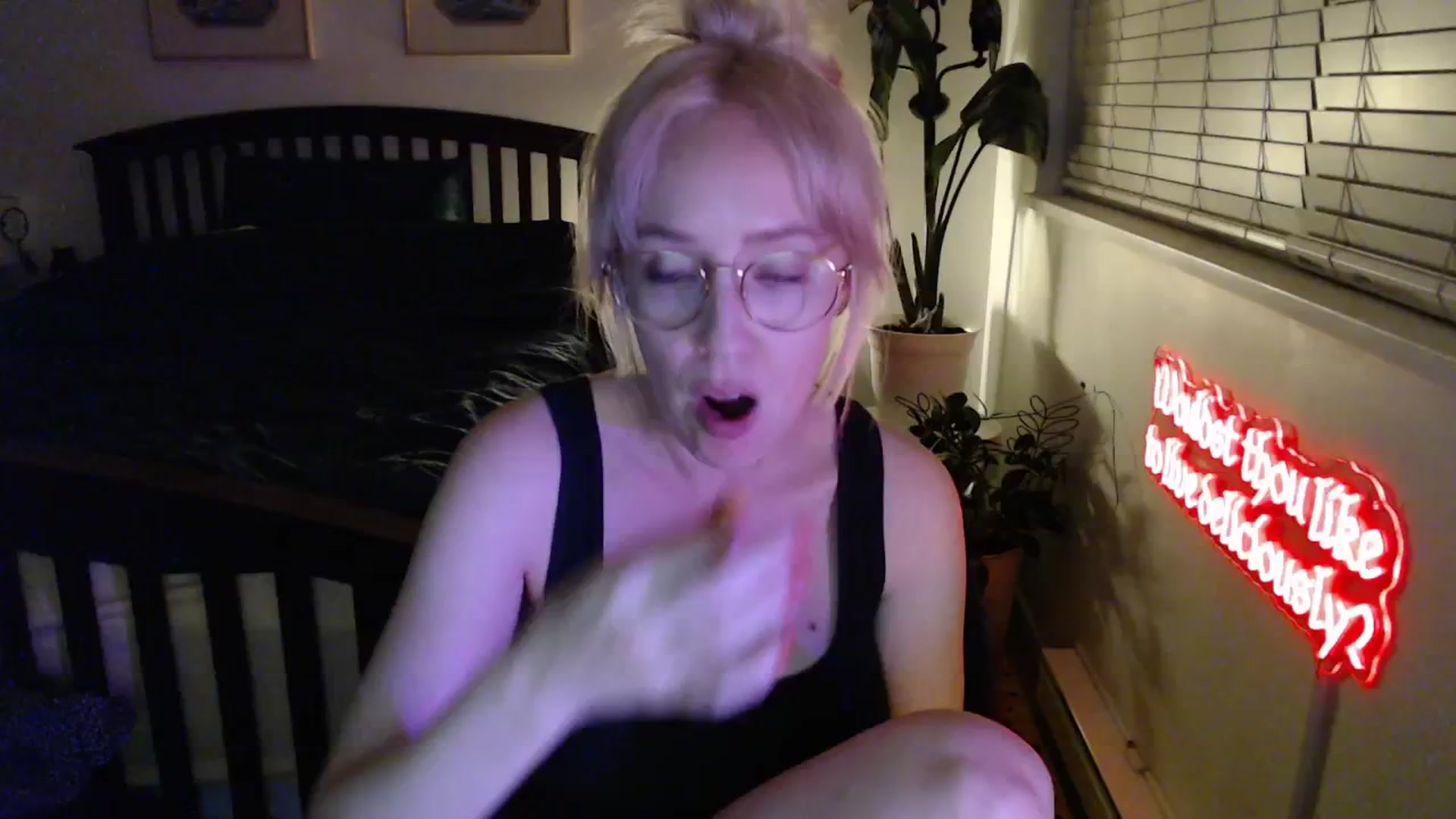 Gallery image thumbnail from NahlaHoney's myfreecams stream on, 02/06/2026, 05:24 image 15 of 20