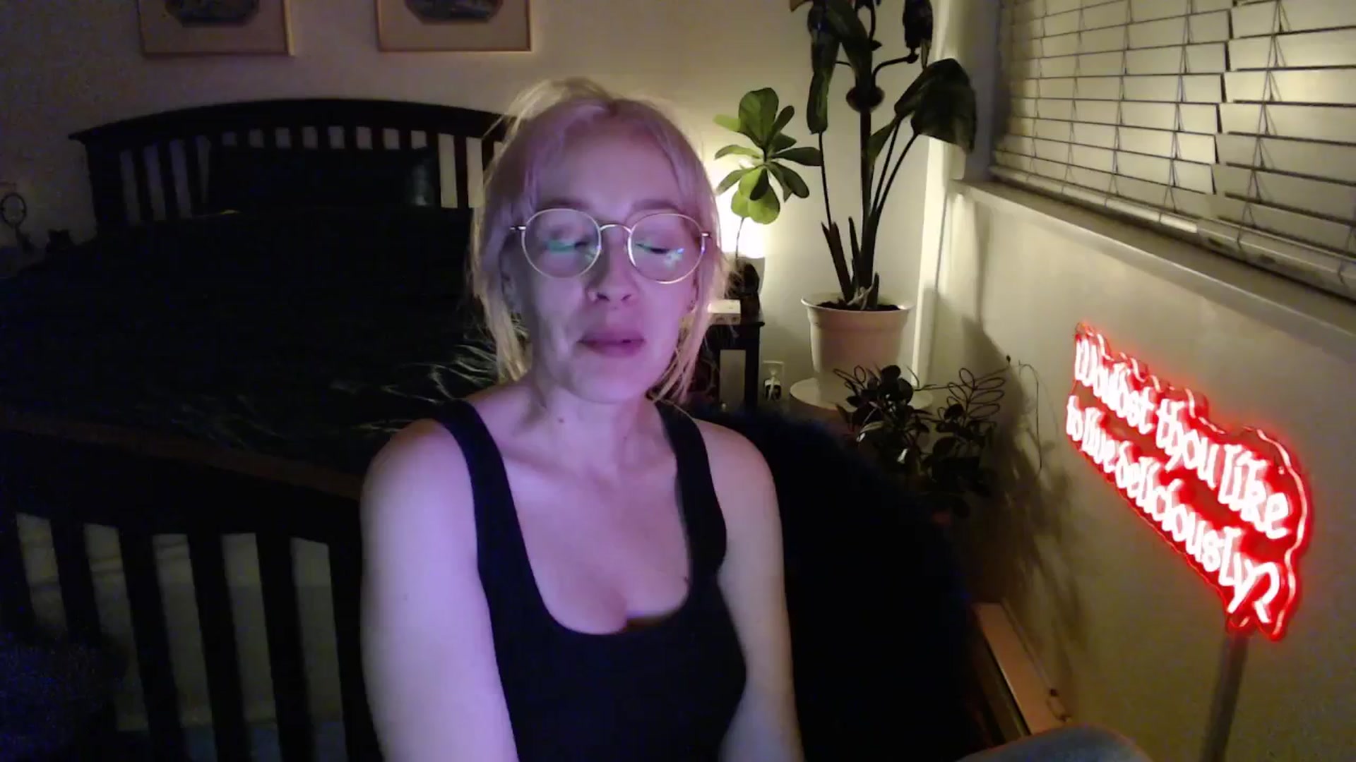Gallery image thumbnail from NahlaHoney's myfreecams stream on, 02/06/2026, 05:24 image 3 of 20