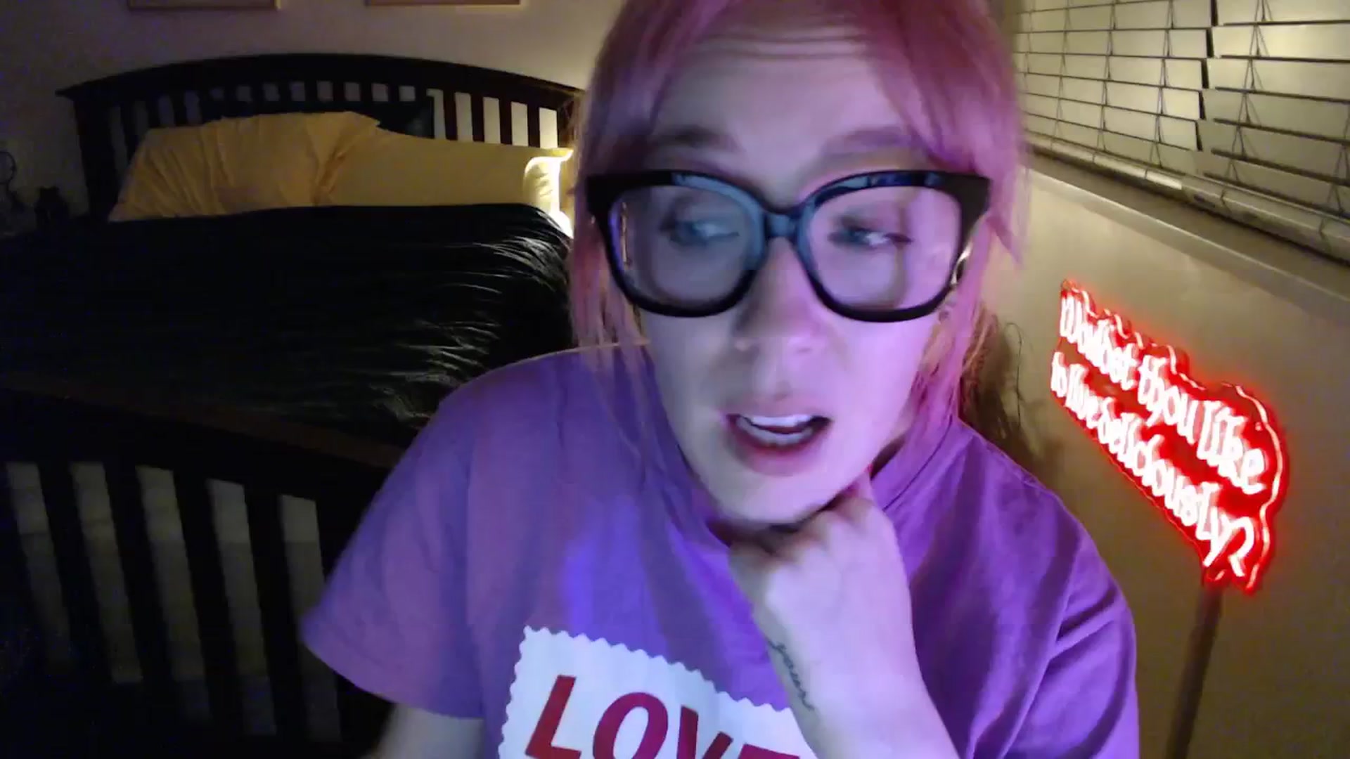 Gallery image thumbnail from NahlaHoney's myfreecams stream on, 02/10/2026, 04:48 image 6 of 20