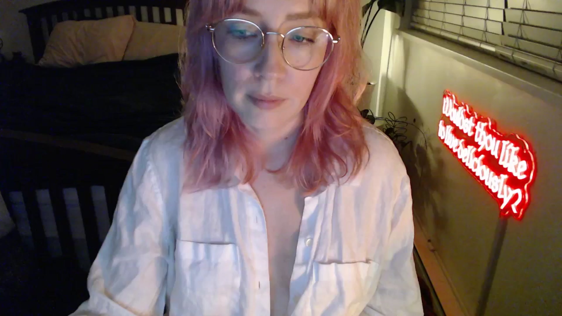 Gallery image thumbnail from NahlaHoney's myfreecams stream on, 02/11/2026, 03:49 image 17 of 20