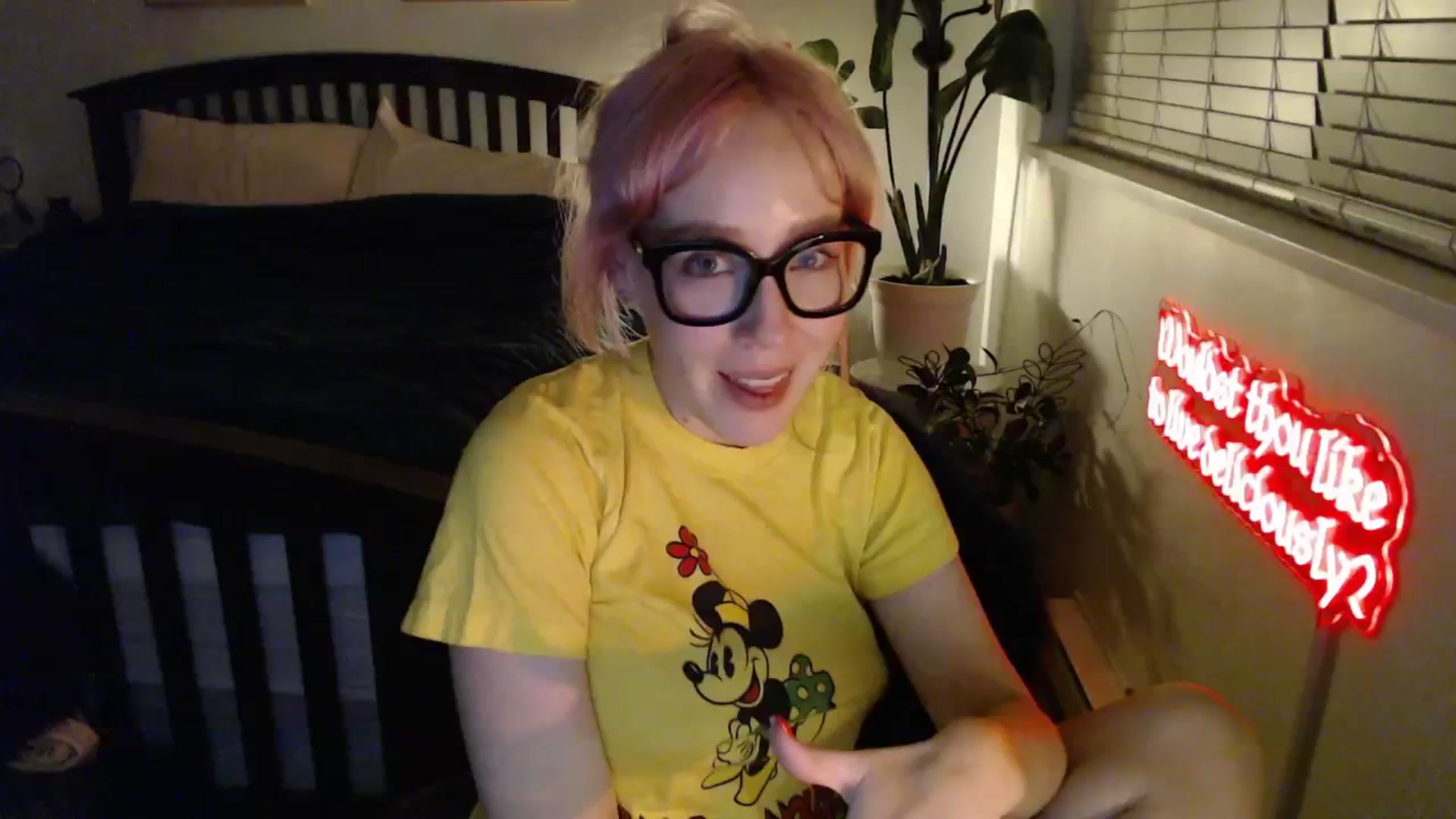 Gallery image thumbnail from NahlaHoney's myfreecams stream on, 02/13/2026, 05:36 image 5 of 20