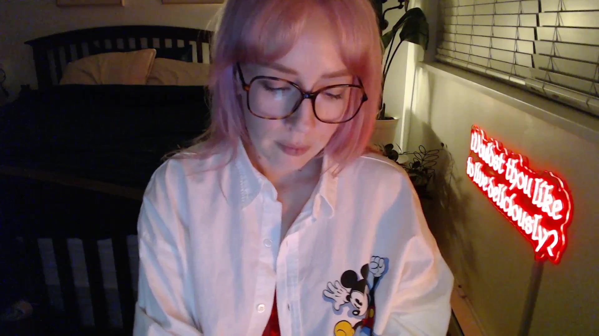 Gallery image thumbnail from NahlaHoney's myfreecams stream on, 02/14/2026, 04:11 image 13 of 20