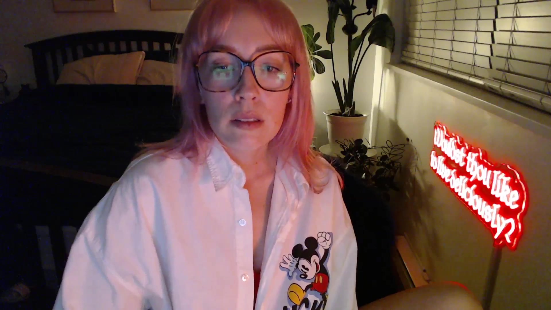 Gallery image thumbnail from NahlaHoney's myfreecams stream on, 02/14/2026, 04:11 image 19 of 20