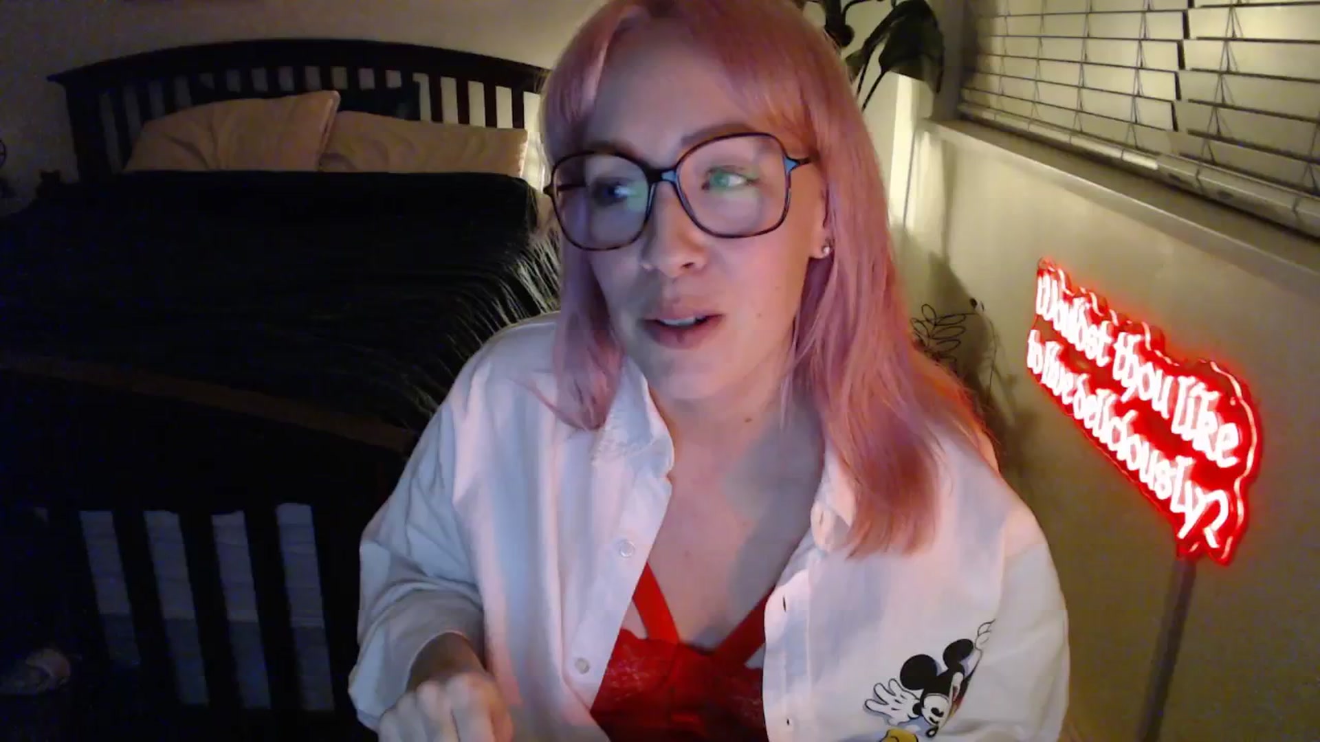 Gallery image thumbnail from NahlaHoney's myfreecams stream on, 02/14/2026, 04:11 image 7 of 20