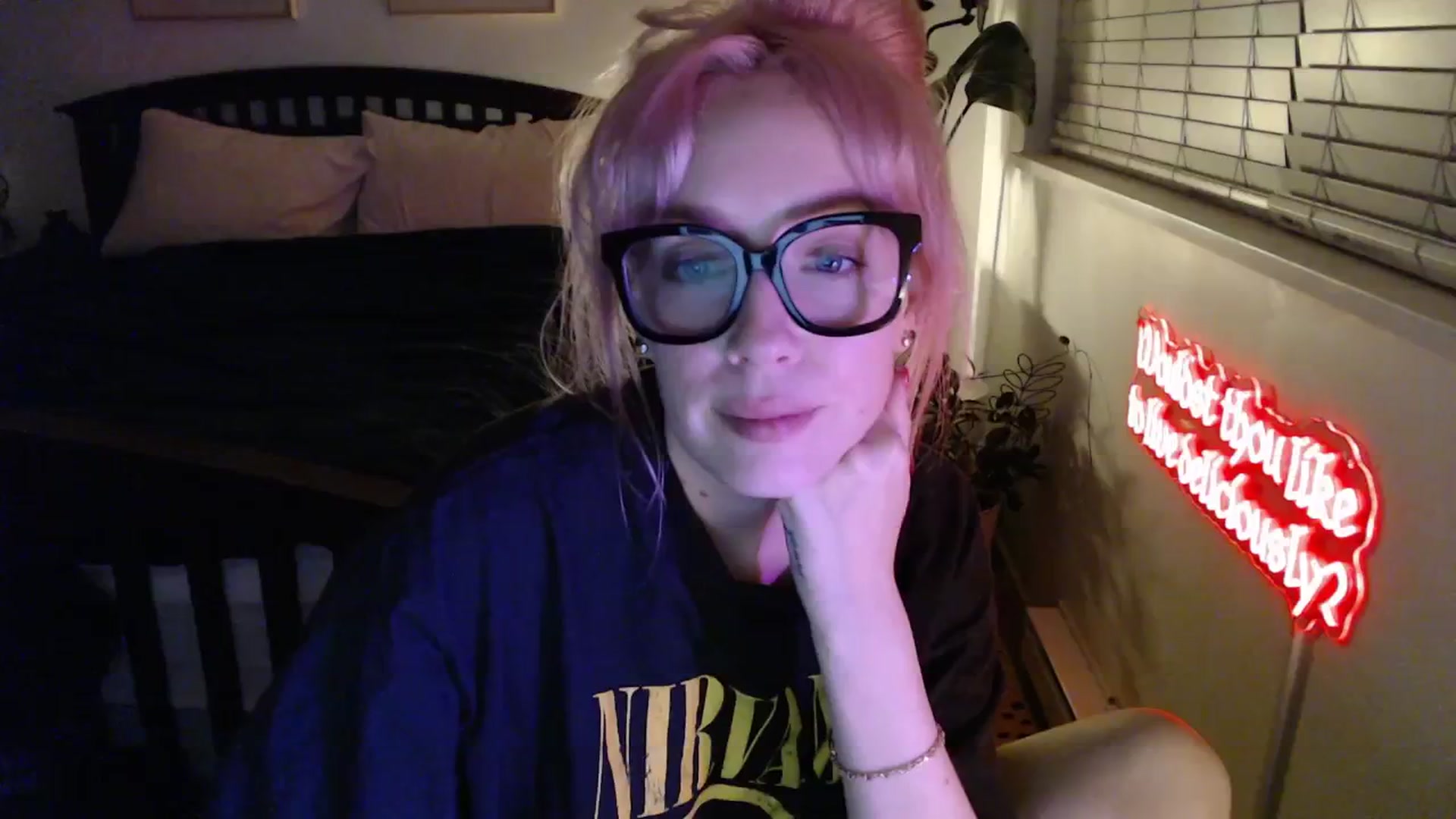 Gallery image thumbnail from NahlaHoney's myfreecams stream on, 02/16/2026, 03:24 image 18 of 20
