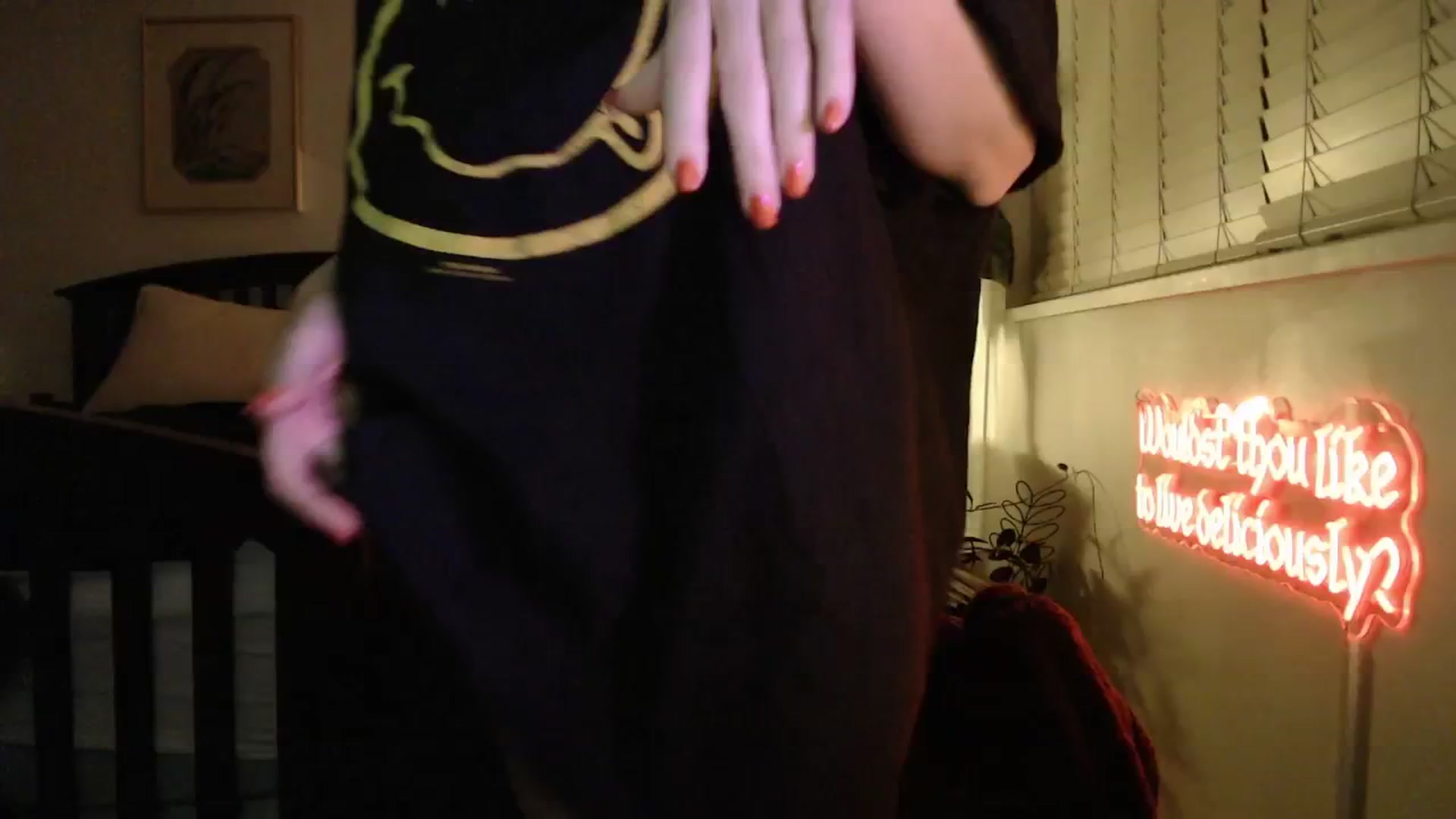 Gallery image thumbnail from NahlaHoney's myfreecams stream on, 02/16/2026, 04:40 image 13 of 20