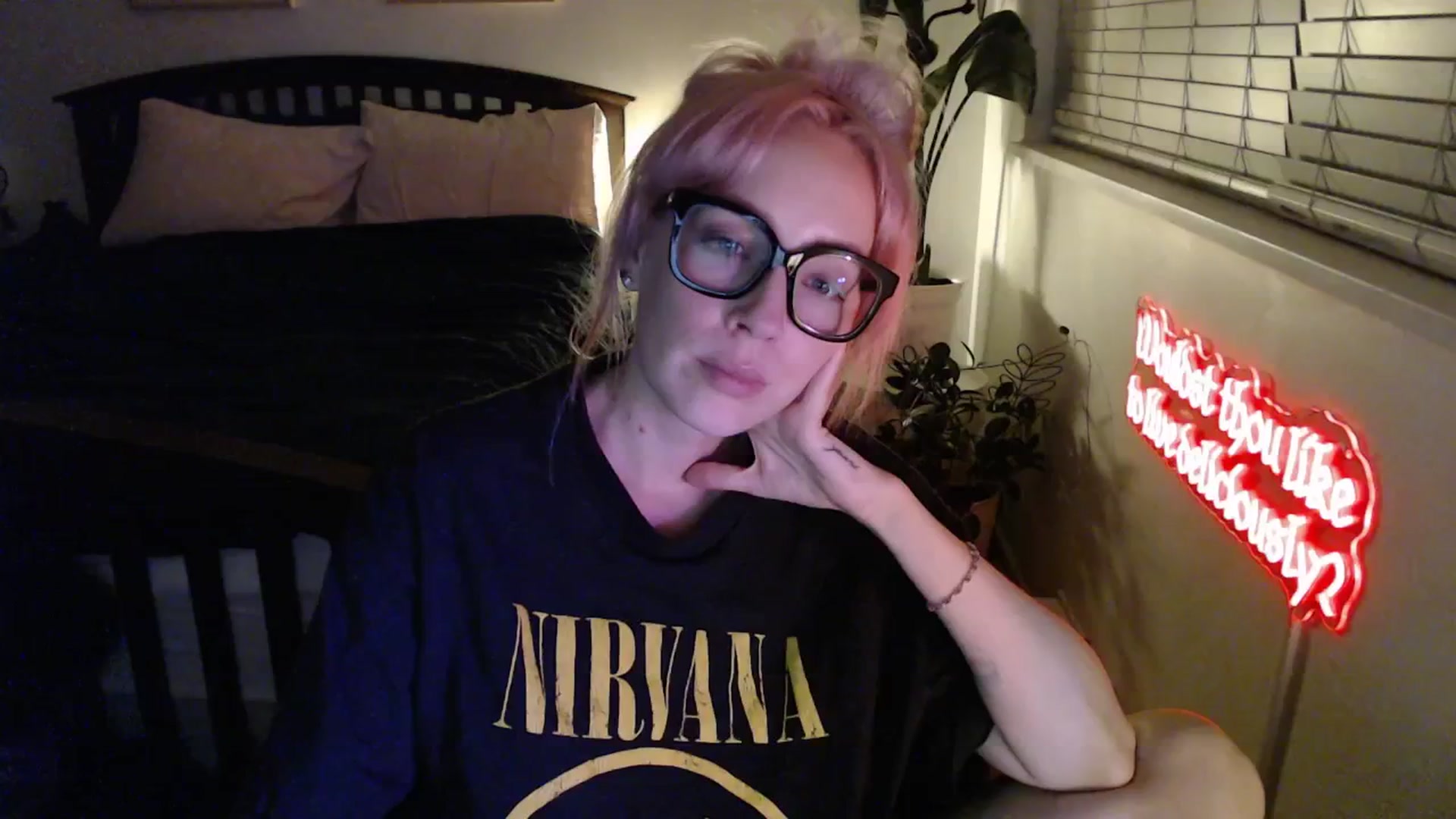 Gallery image thumbnail from NahlaHoney's myfreecams stream on, 02/16/2026, 04:40 image 9 of 20