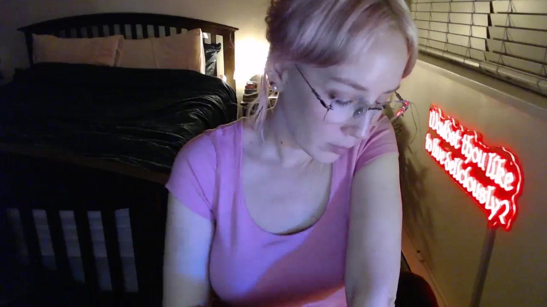 Gallery image thumbnail from NahlaHoney's myfreecams stream on, 02/19/2026, 06:12 image 10 of 20
