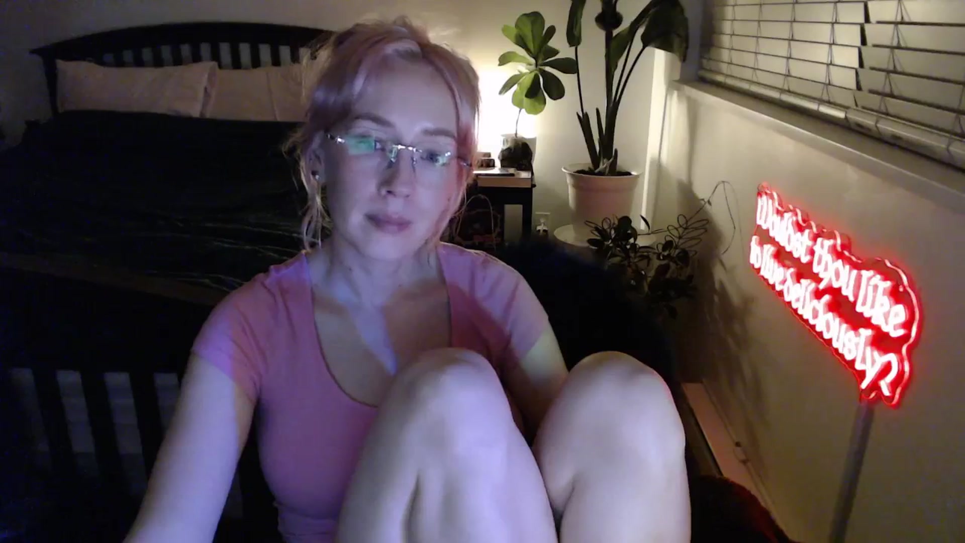 Gallery image thumbnail from NahlaHoney's myfreecams stream on, 02/19/2026, 06:12 image 18 of 20