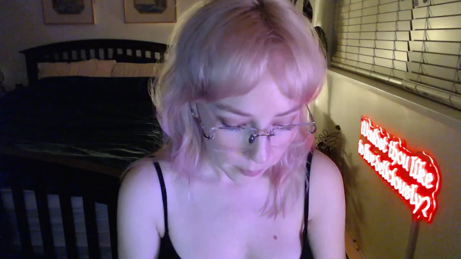Gallery image thumbnail from NahlaHoney's myfreecams stream on, 02/23/2026, 04:17 image 15 of 20