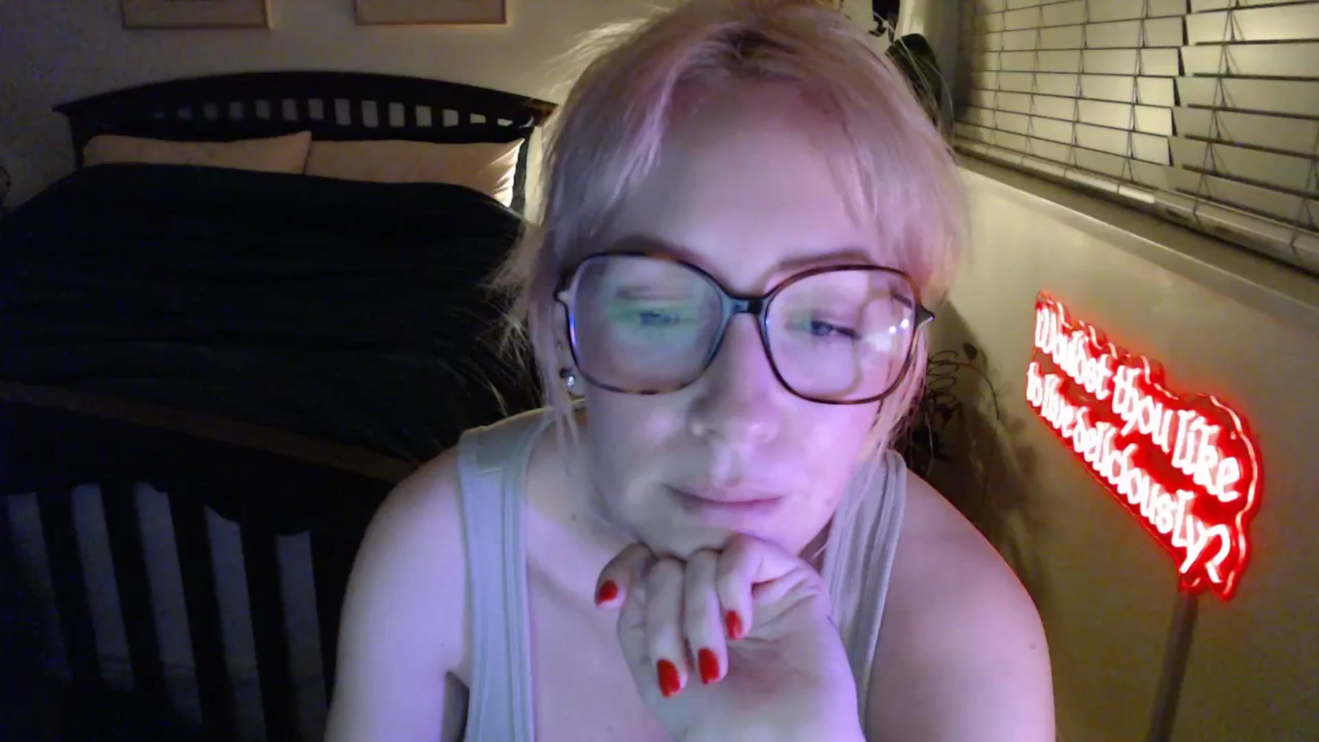 Gallery image thumbnail from NahlaHoney's myfreecams stream on, 02/24/2026, 04:03 image 9 of 20