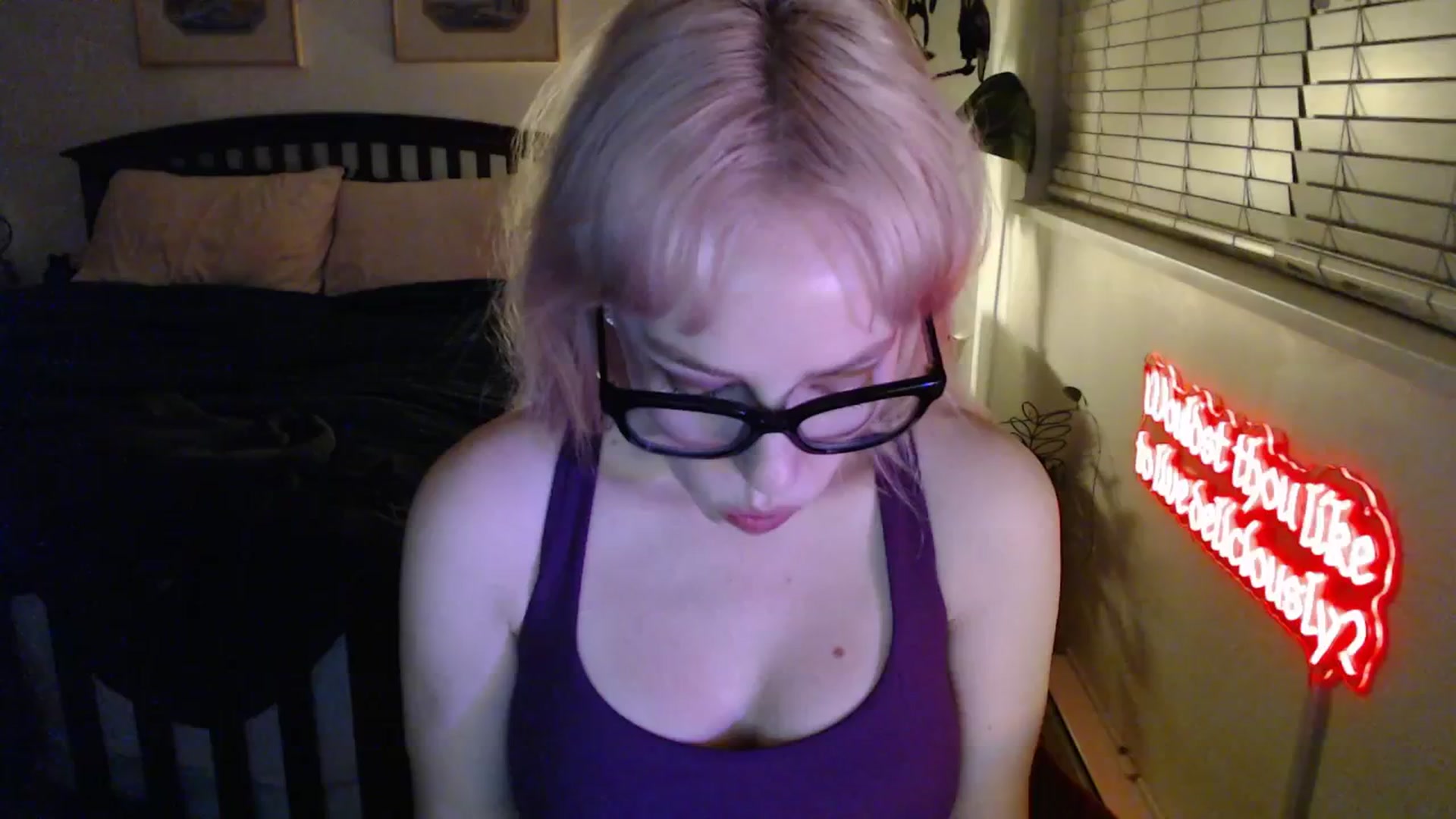 Gallery image thumbnail from NahlaHoney's myfreecams stream on, 02/25/2026, 04:18 image 1 of 20