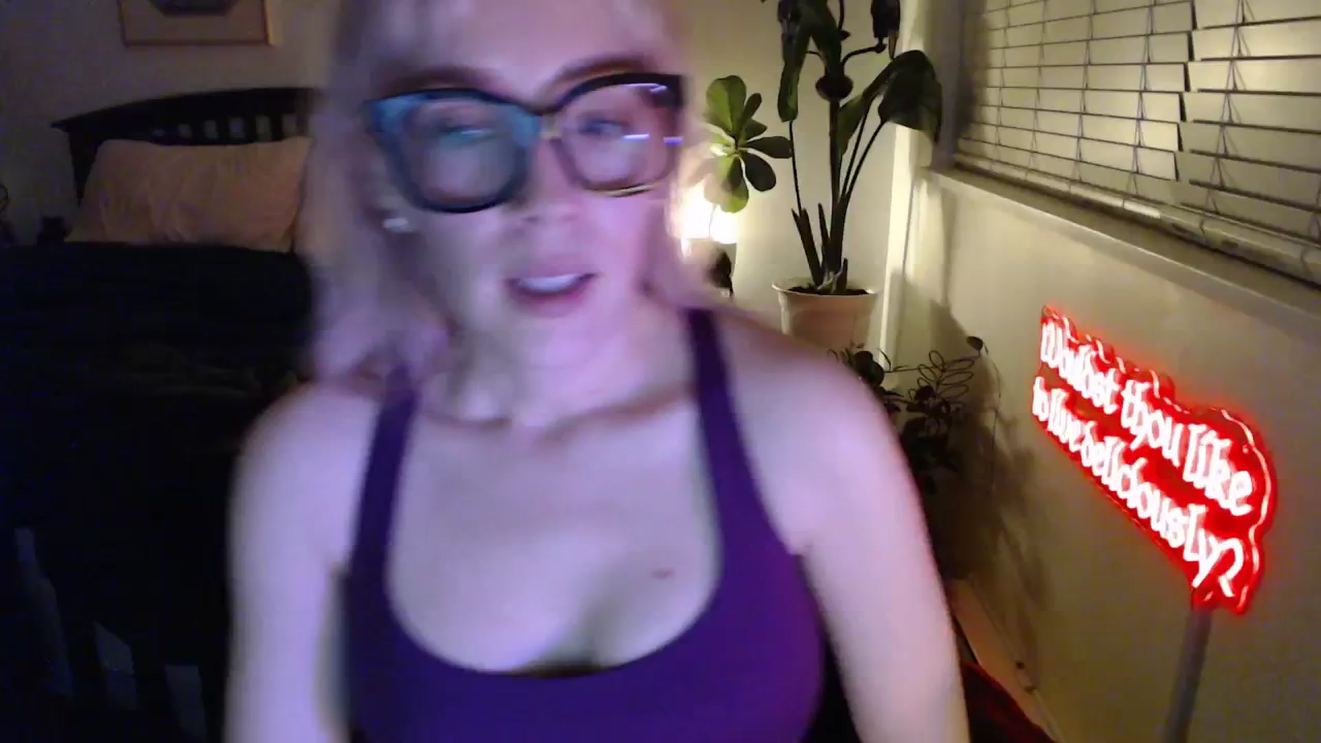Gallery image thumbnail from NahlaHoney's myfreecams stream on, 02/25/2026, 04:18 image 15 of 20