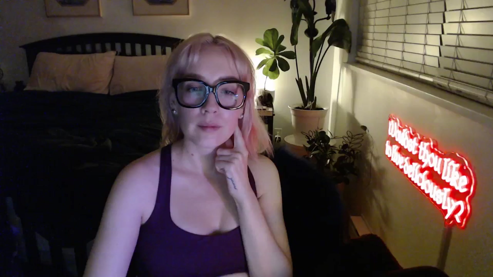 Gallery image thumbnail from NahlaHoney's myfreecams stream on, 02/25/2026, 04:18 image 11 of 20