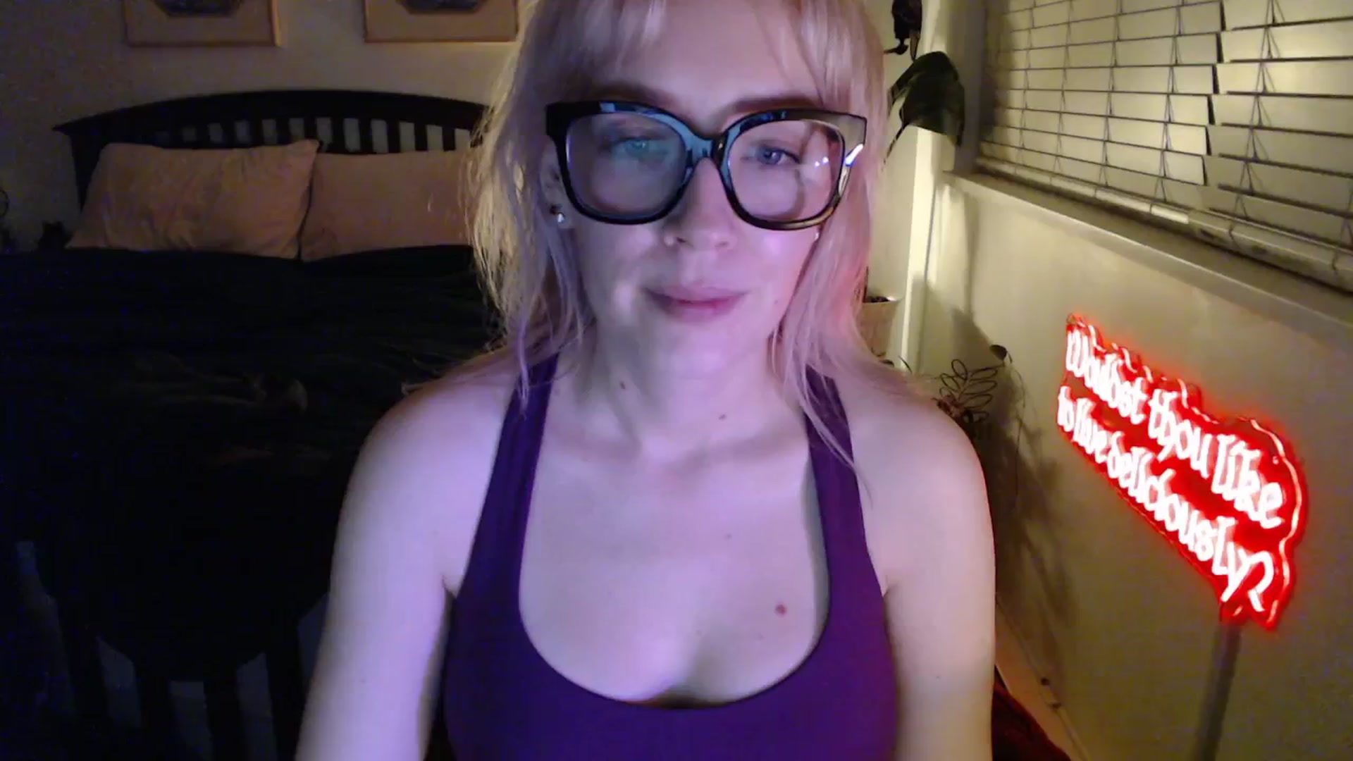 Gallery image thumbnail from NahlaHoney's myfreecams stream on, 02/25/2026, 04:18 image 13 of 20